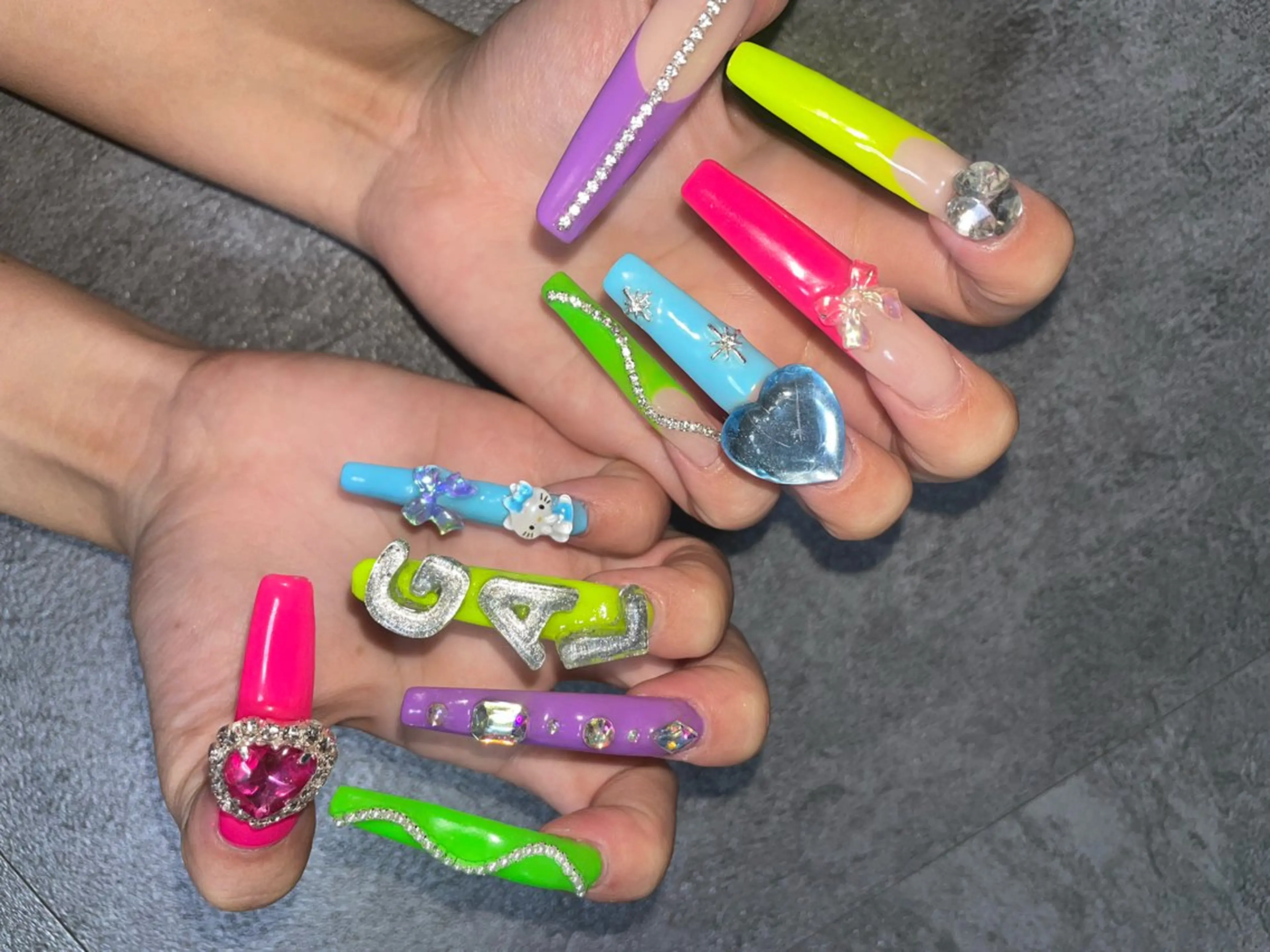 ネイル nailsalonbubble所属・. houmiのネイルデザイン