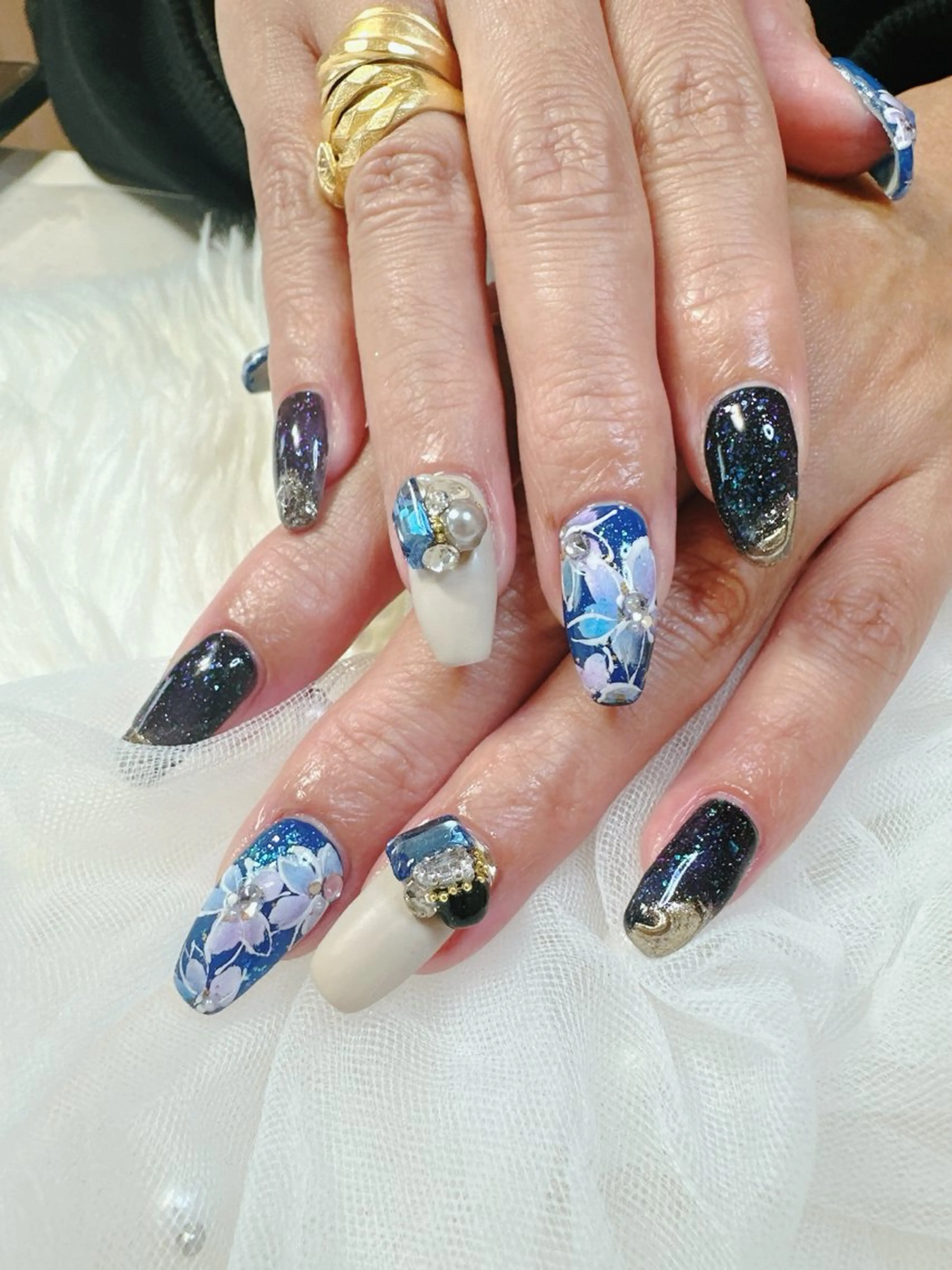 ネイル 高島 夏海のネイルデザイン