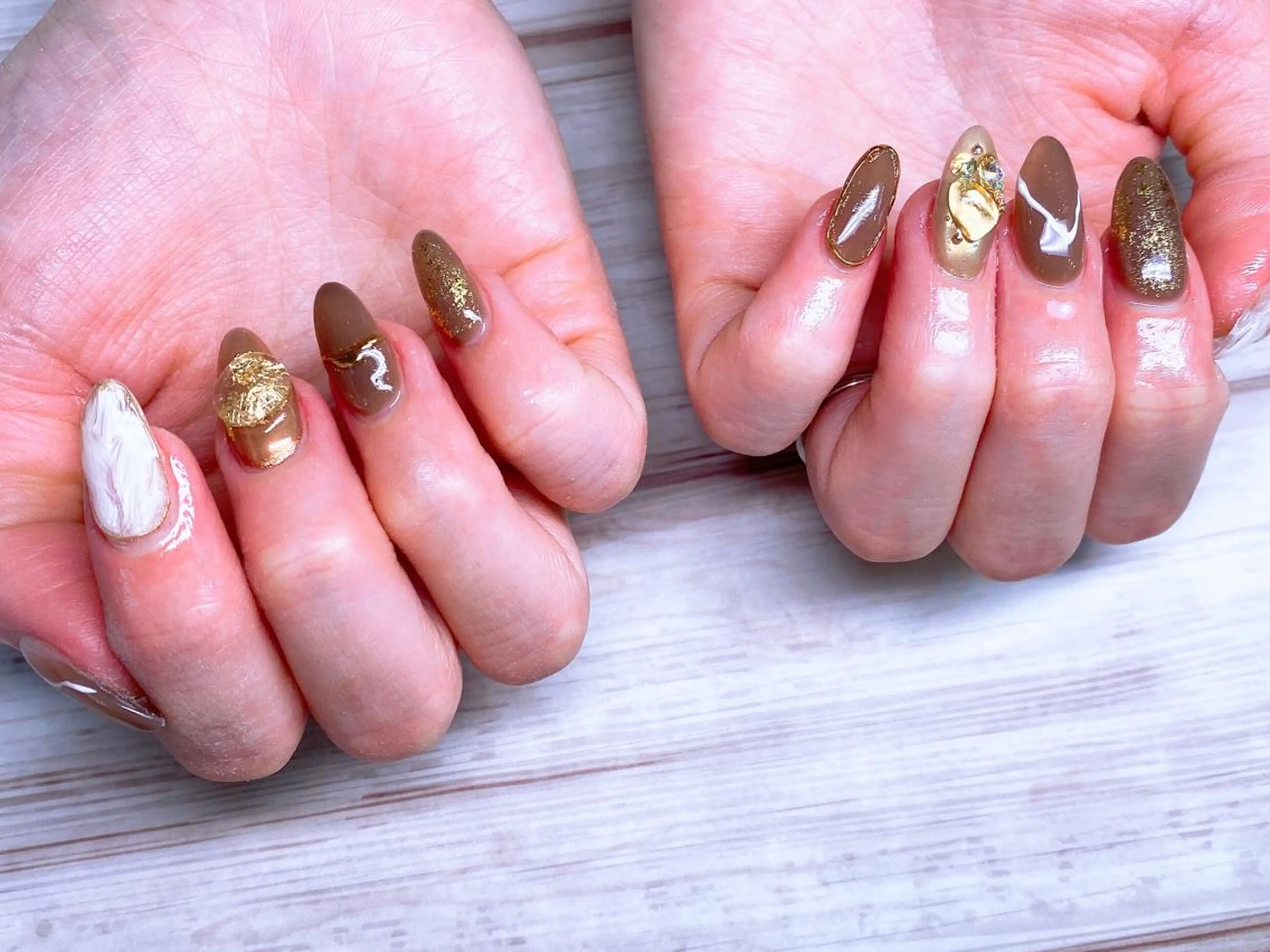 ネイル 高野 梨紗子のネイルデザイン