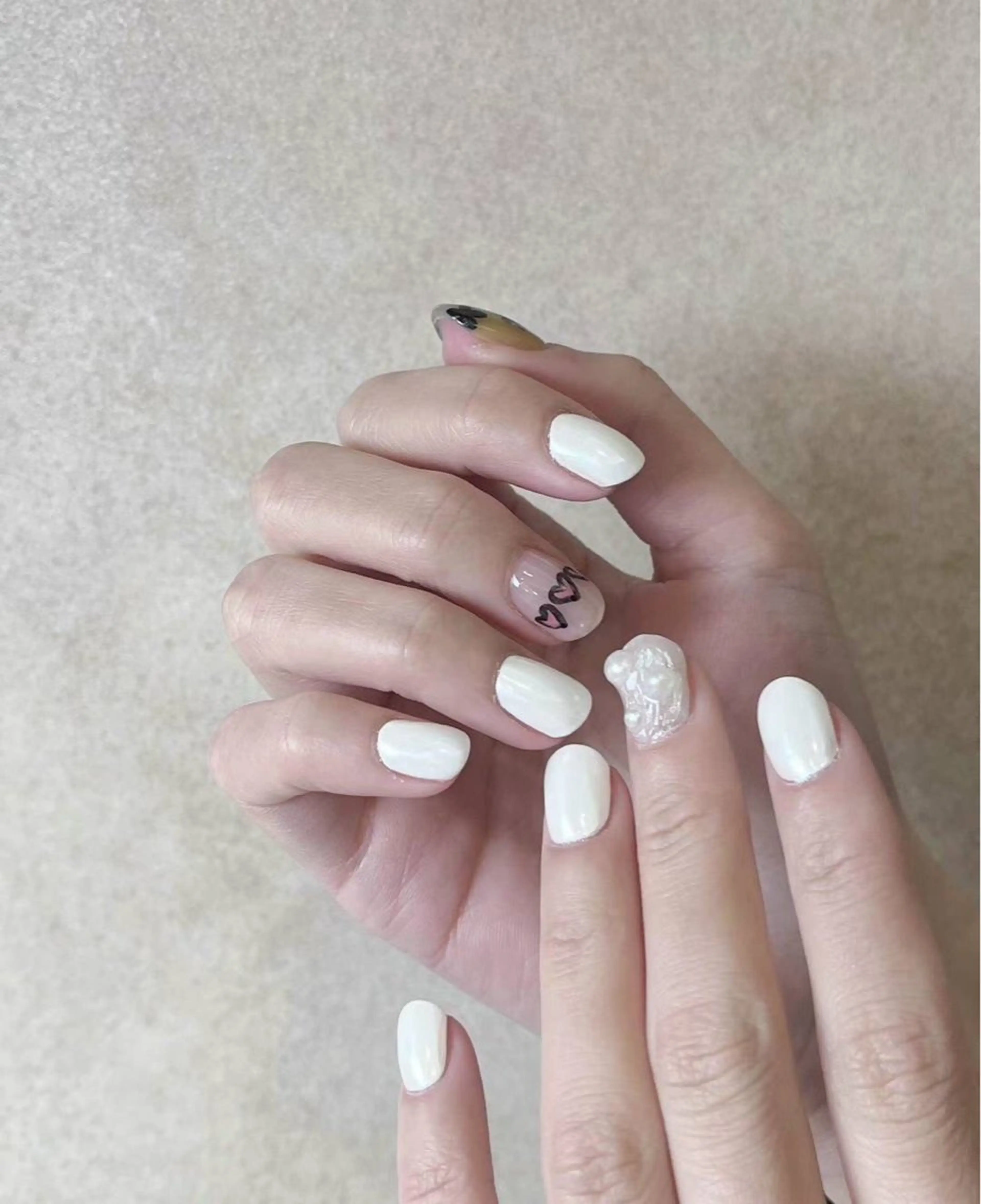 ネイル アートネイル フラワーネイル フットネイル ジェルネイル ハート Babarla　Nail　Salon所属・babarla Nailのネイルデザイン