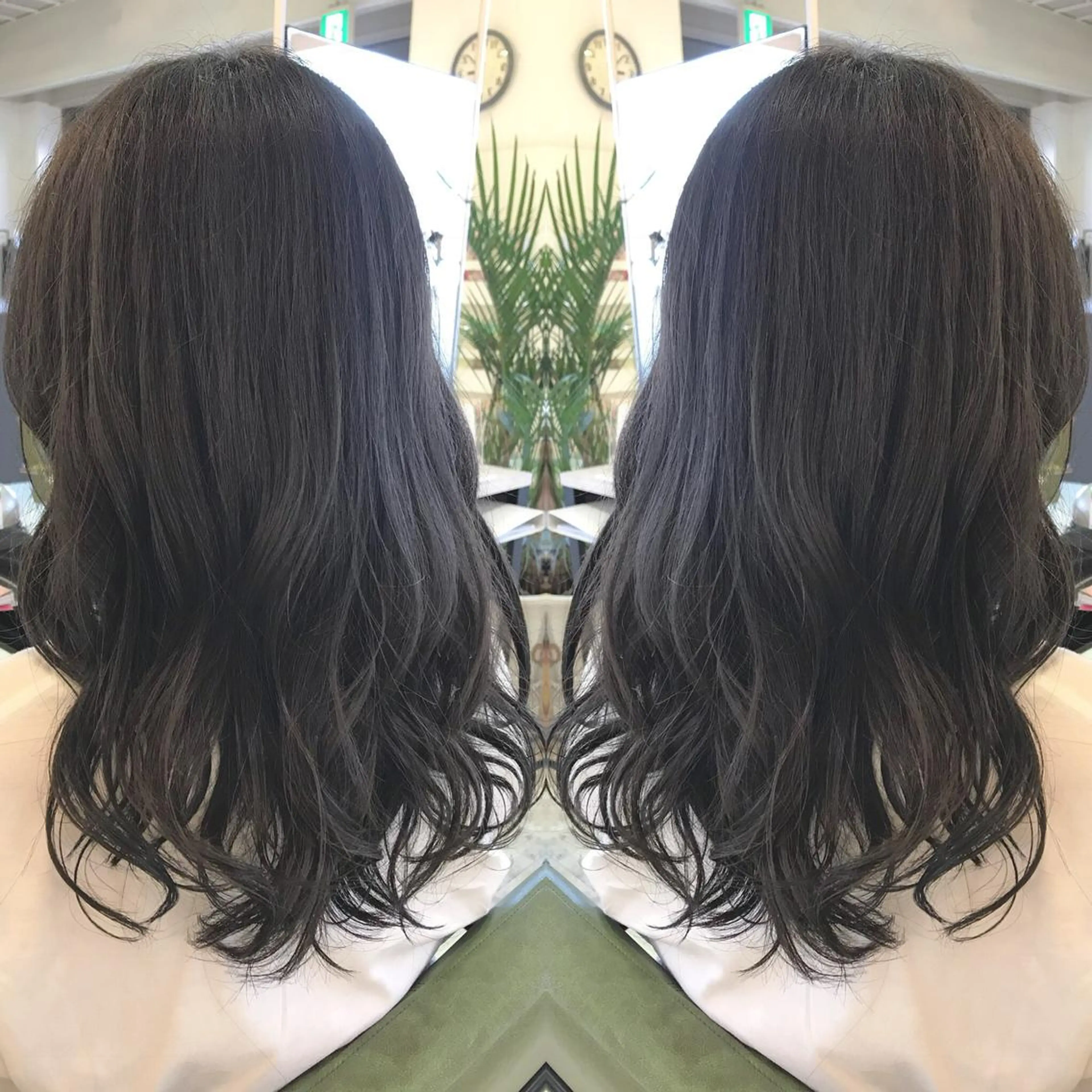 セミロング カラー ハイライトカラー ハイライト 青木 茂樹⭐️ 透明感カラーのヘアスタイル