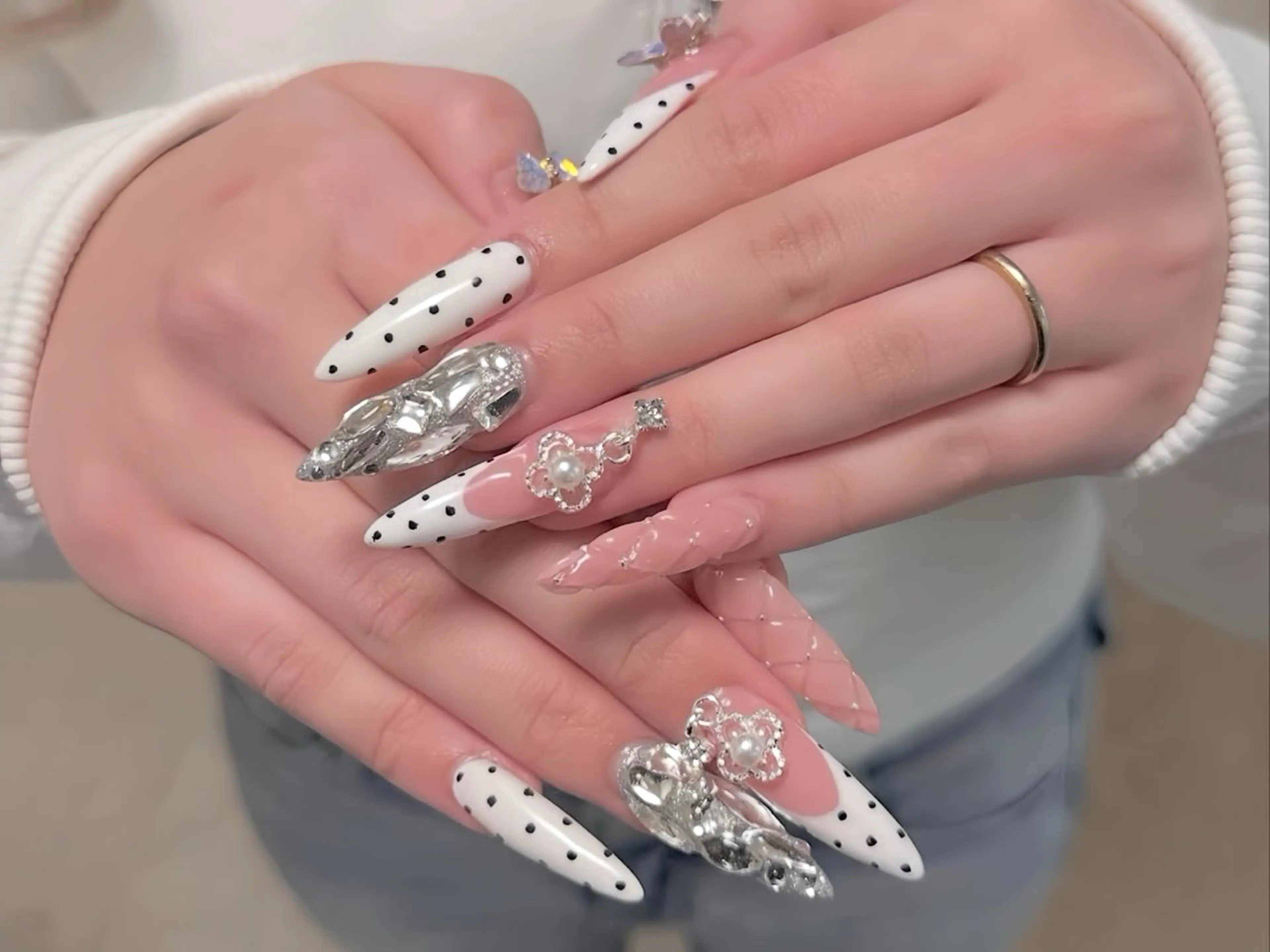 ネイル アートネイル ロングネイル スカルプネイル ネイルチップ Rin Nail 新大久保店のネイルデザイン