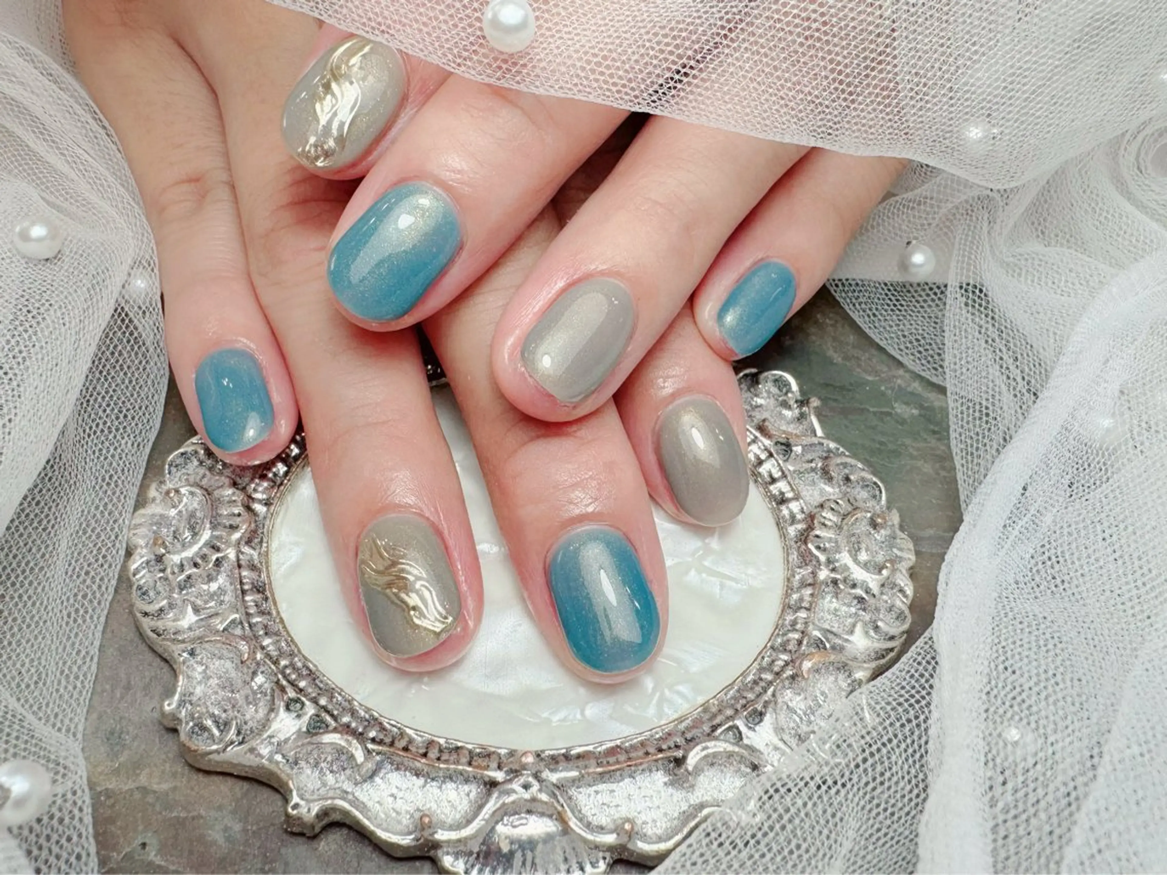 ネイル ハンドネイル マジックミラー所属・マジック ミラーのネイルデザイン