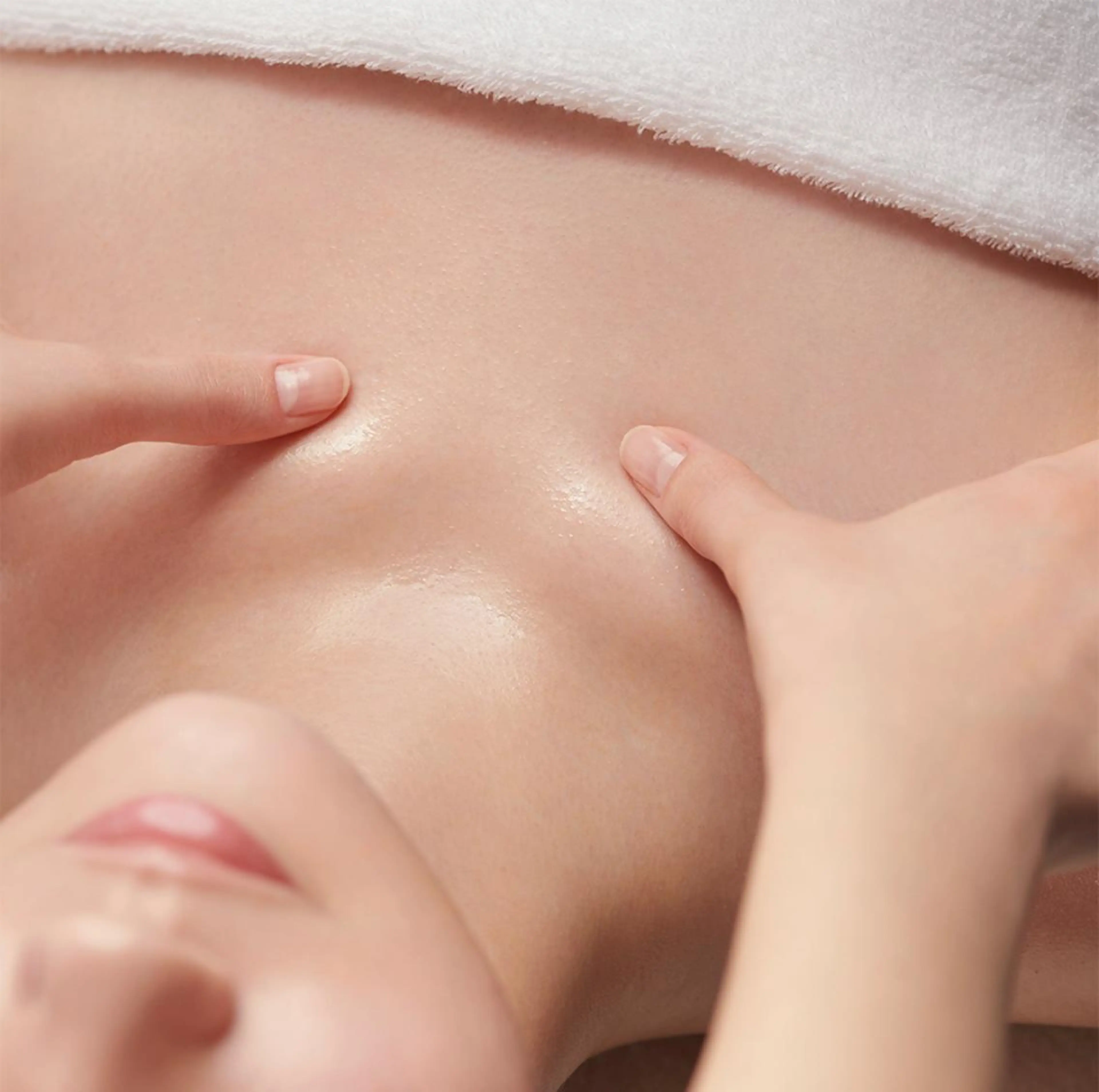 【パーソナルエステ】4064通りからAIが選ぶあなただけの顔エステの写真