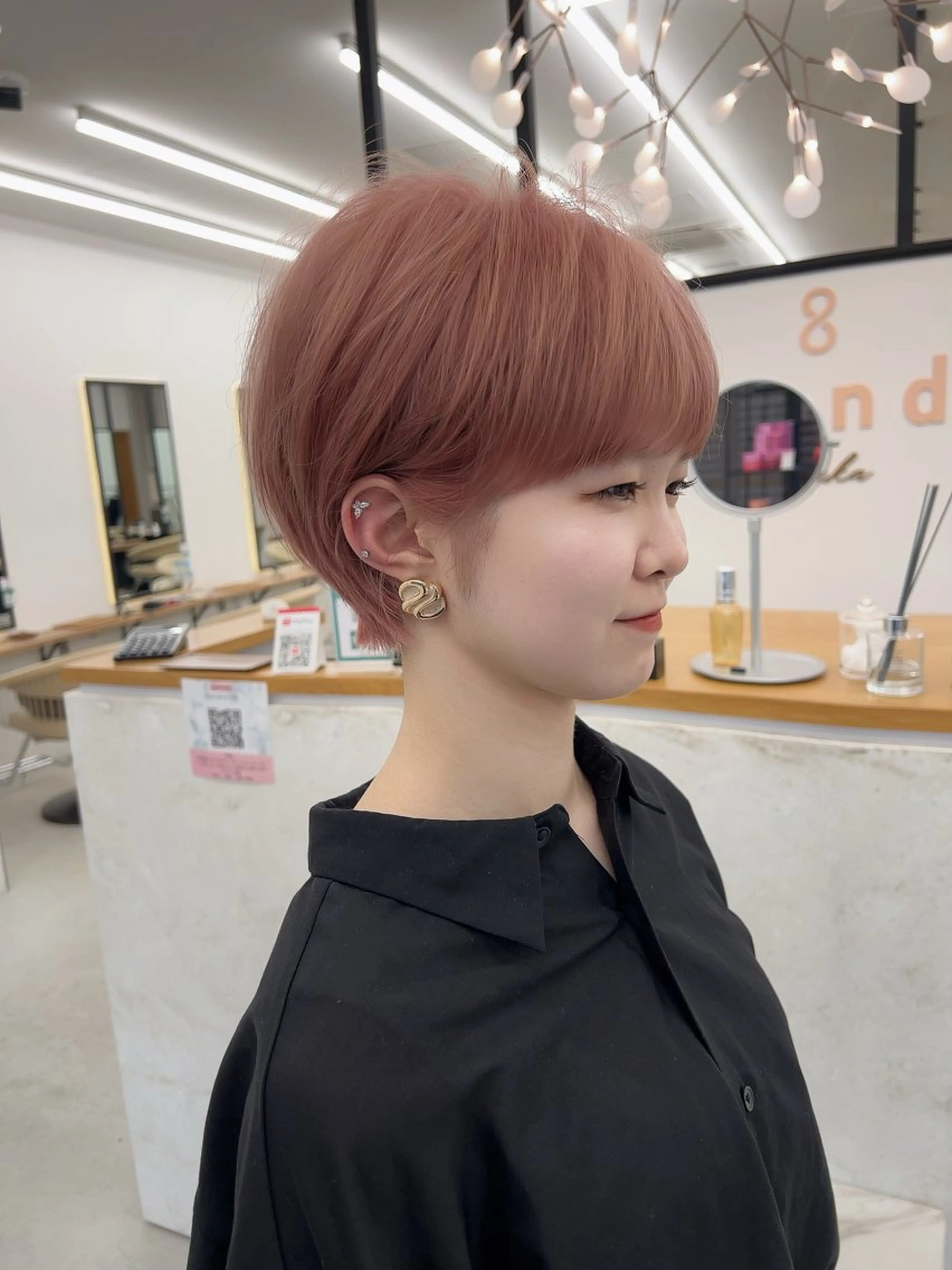 ショート カラー ボブ/縮毛矯正/艶髪 /さのまなみのヘアスタイル