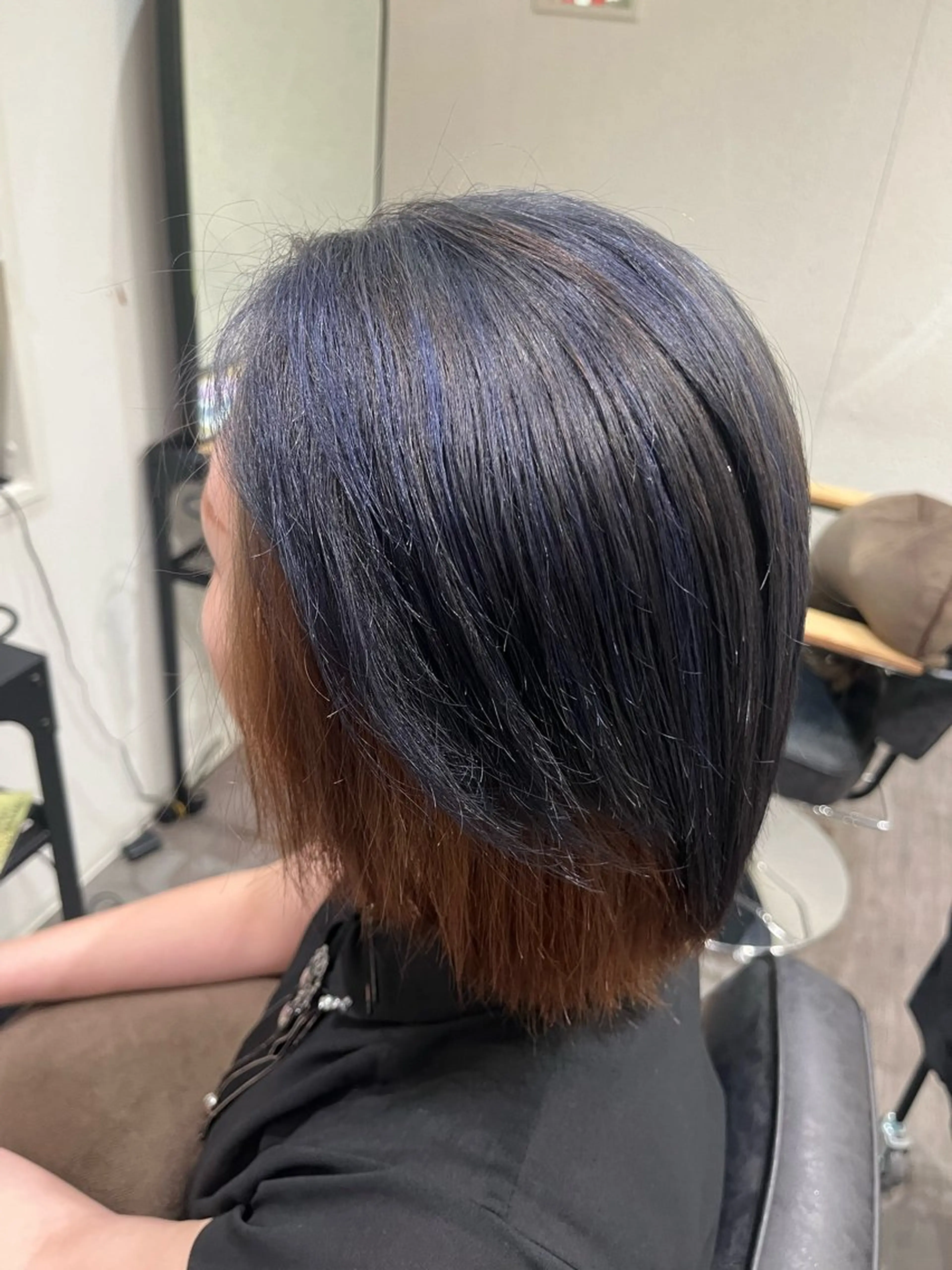 ショート カラー デザインカラー ヘアカラー トリートメント cocotte 💟草間紫音💟のヘアスタイル