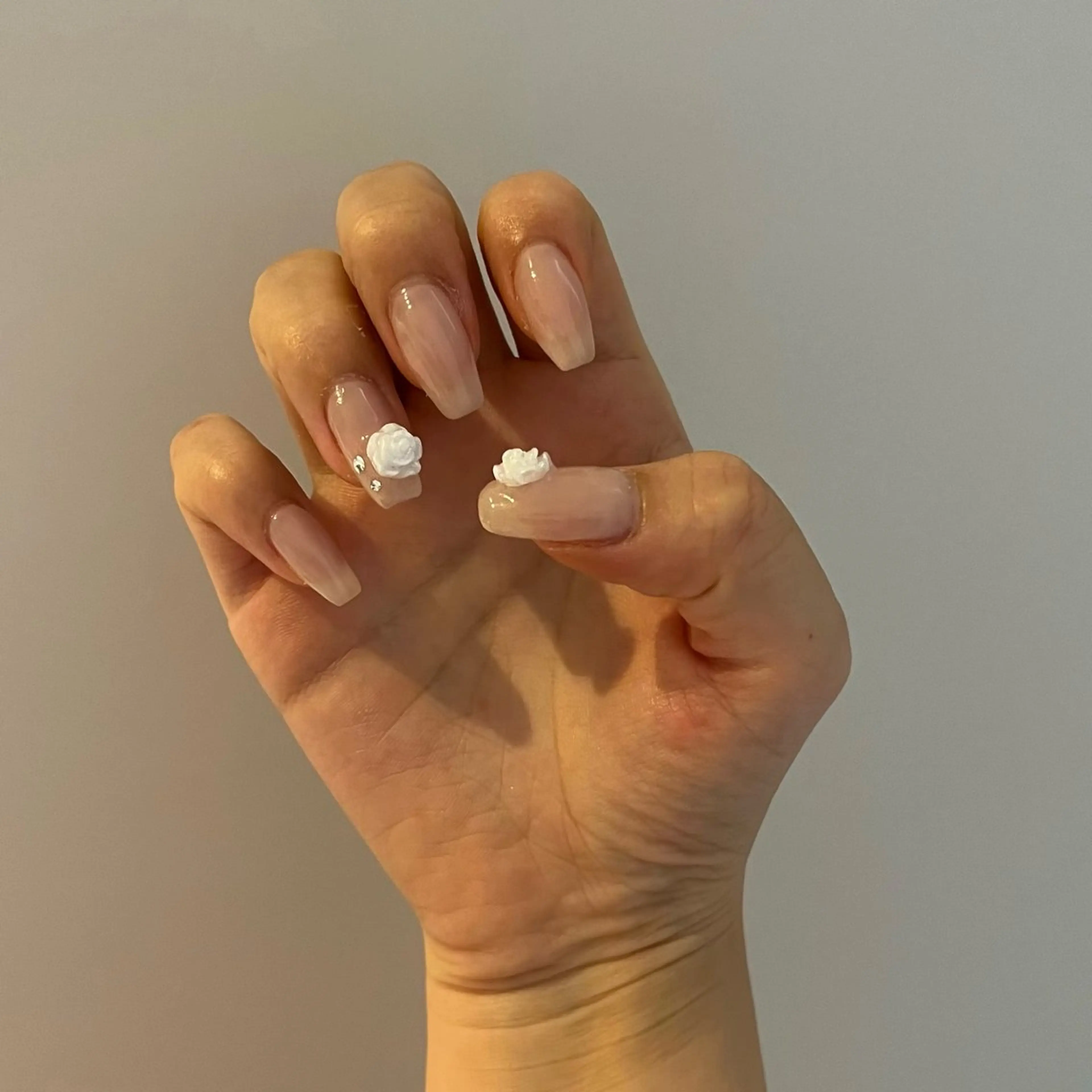 ネイル ストーンネイル muguet所属・nonoka 🌙のネイルデザイン