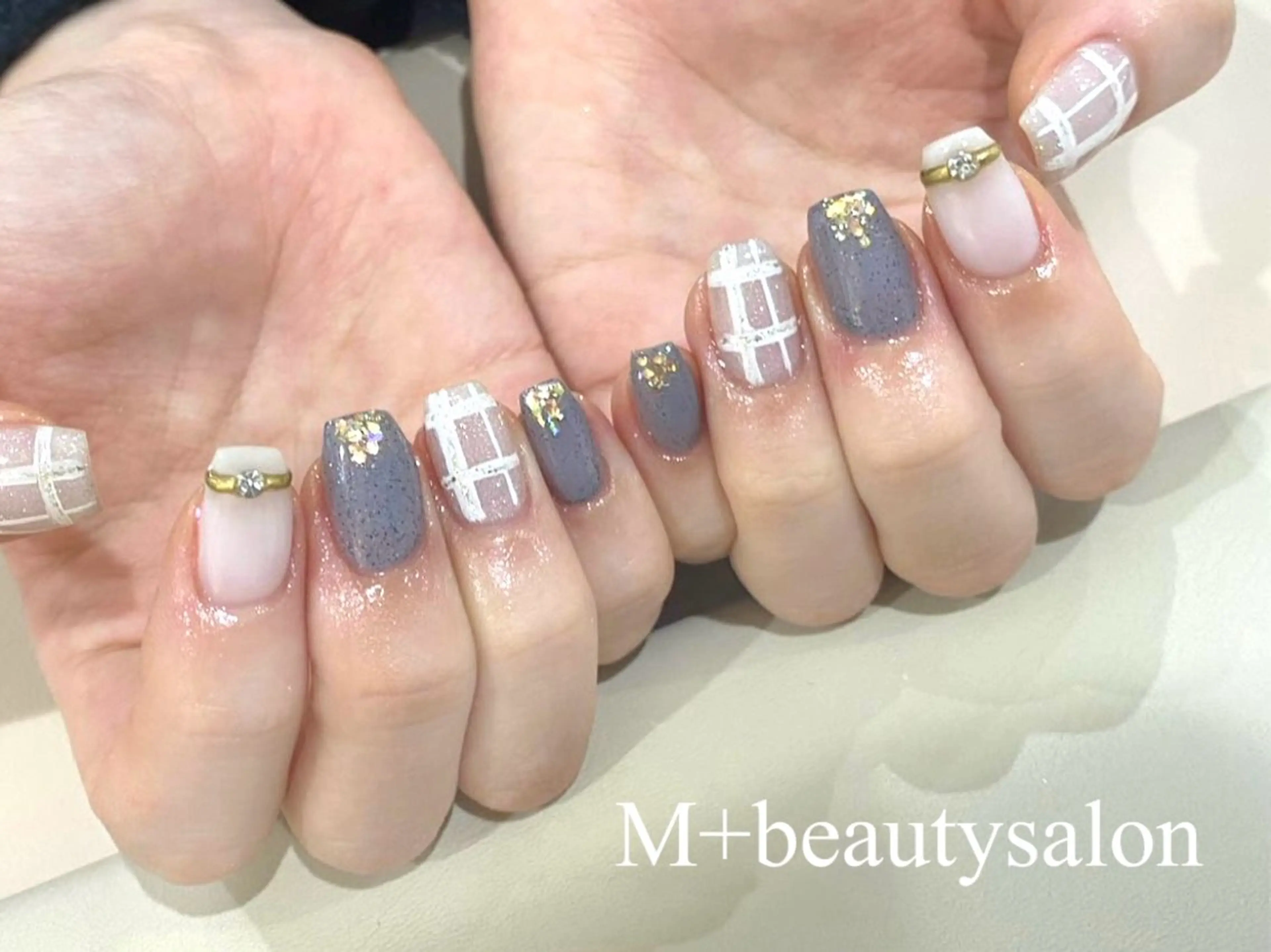 ネイル M+  Beauty Salonのネイルデザイン