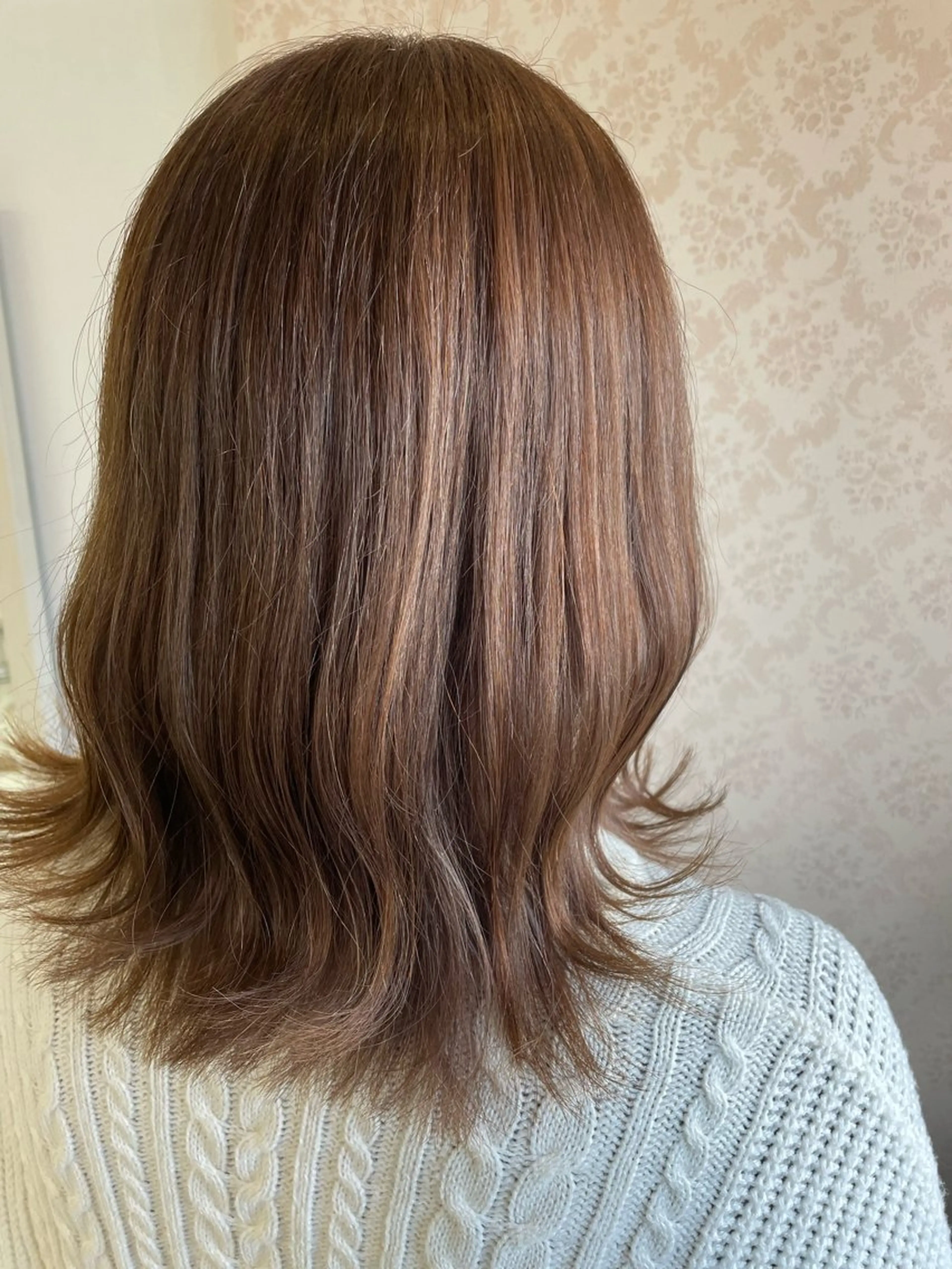 ミディアム ヒヨシ ルナのヘアスタイル