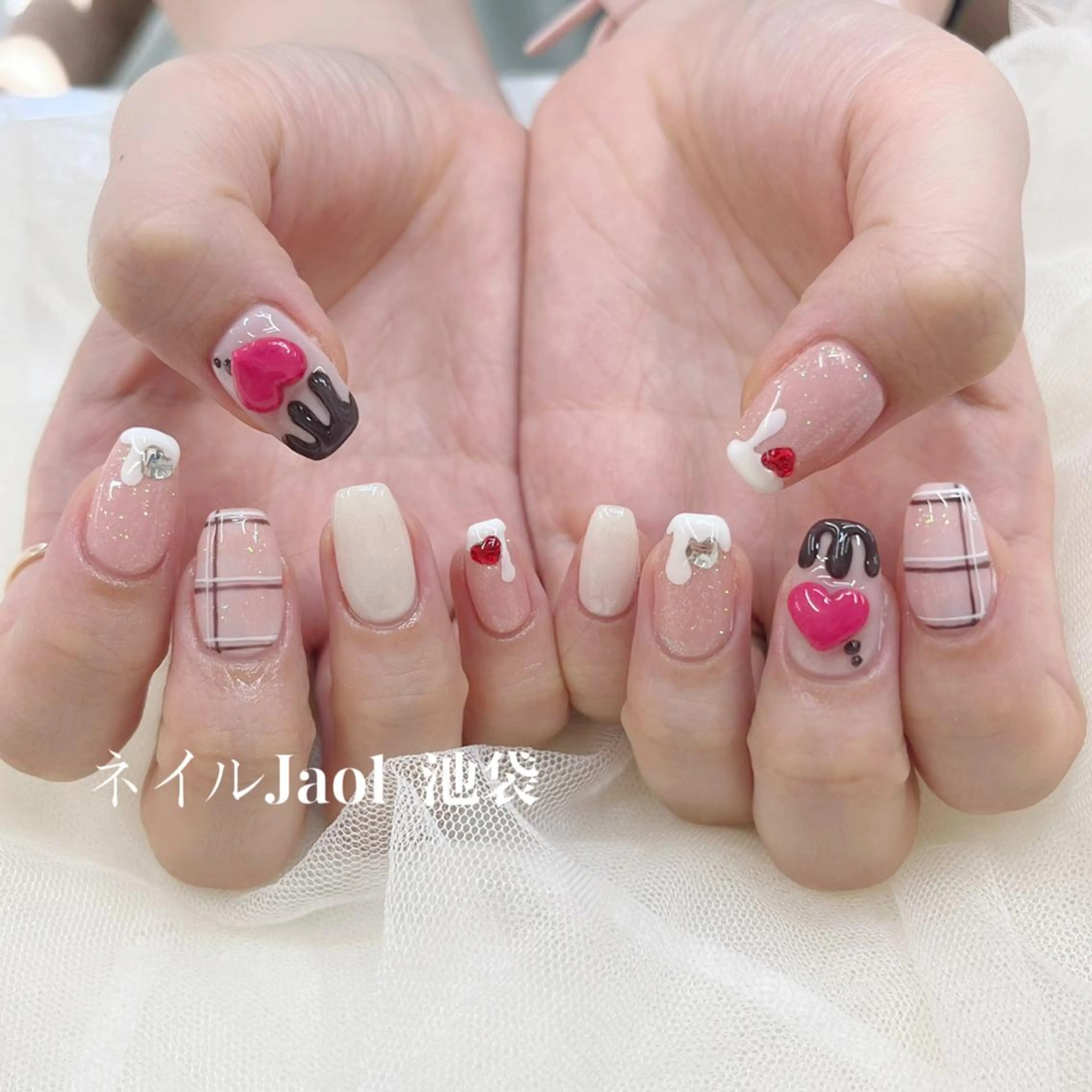 ミディアム ハンドネイル nail jaol池袋店所属・ネイルJaol 池袋のネイルデザイン