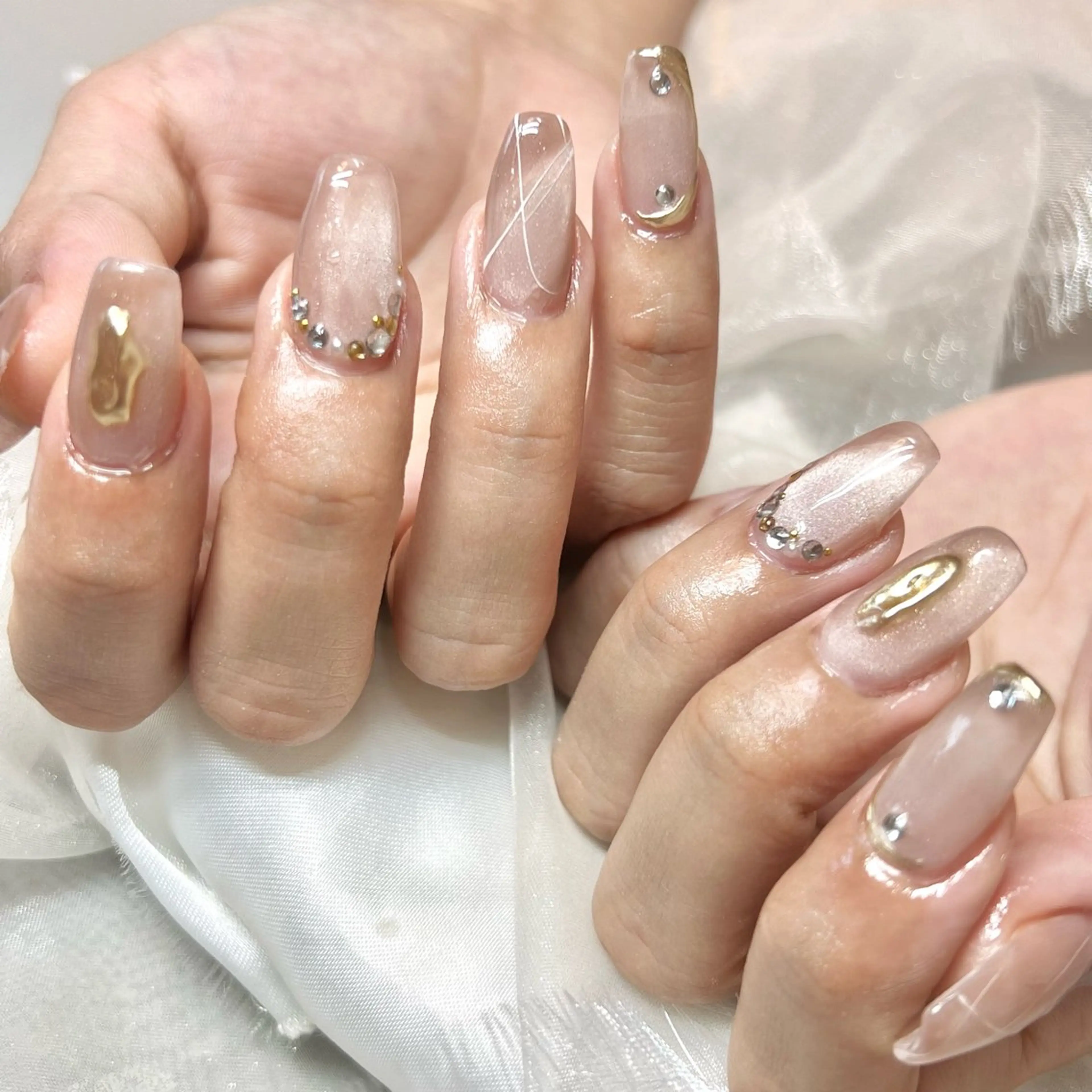 ネイル アートネイル オーロラネイル ジェルネイル 韓国ネイル ロングネイル clover nailのネイルデザイン