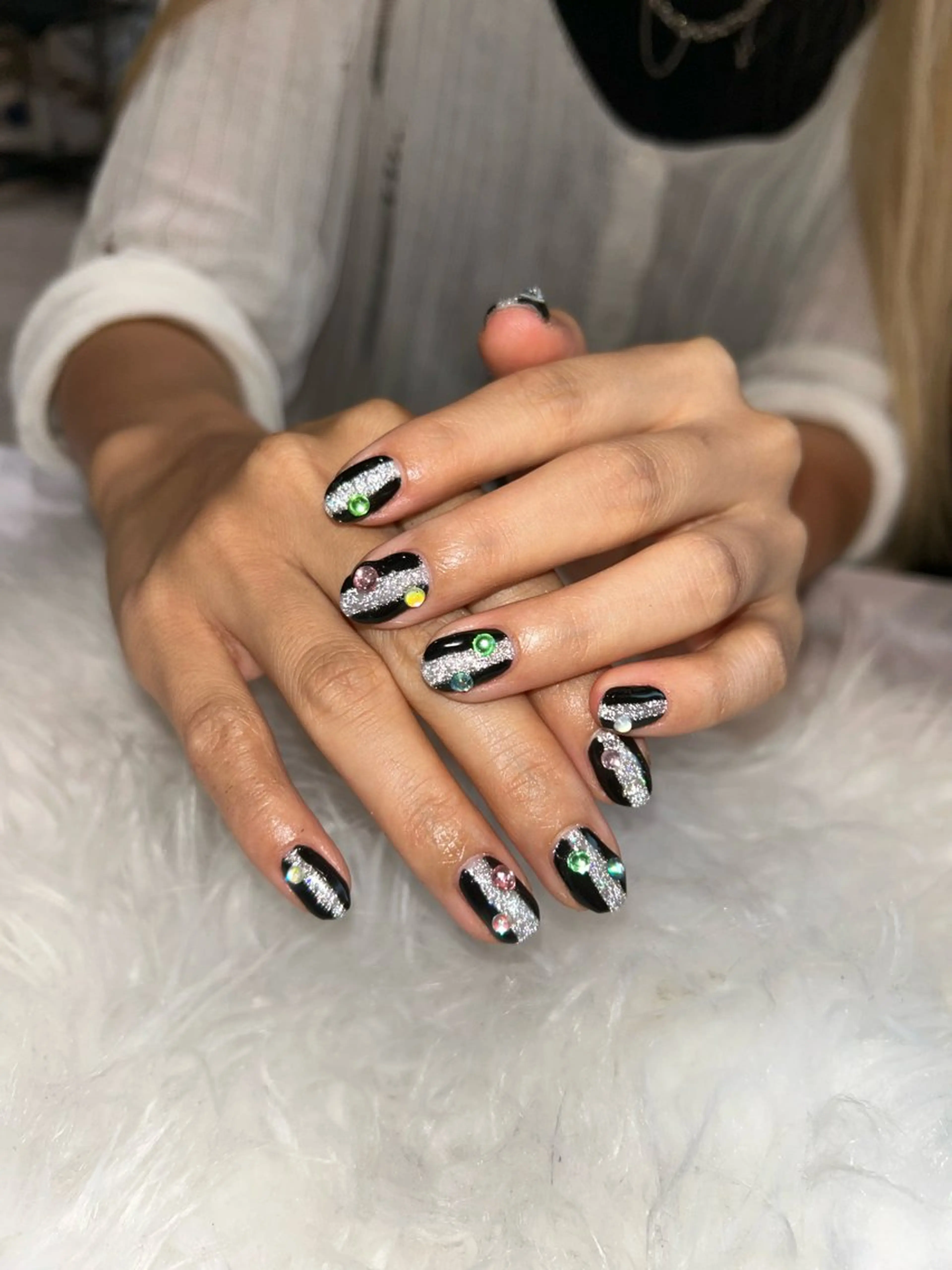 ネイル ハンドネイル ♡ハイトーン★ ネイル/しの♡のヘアスタイル