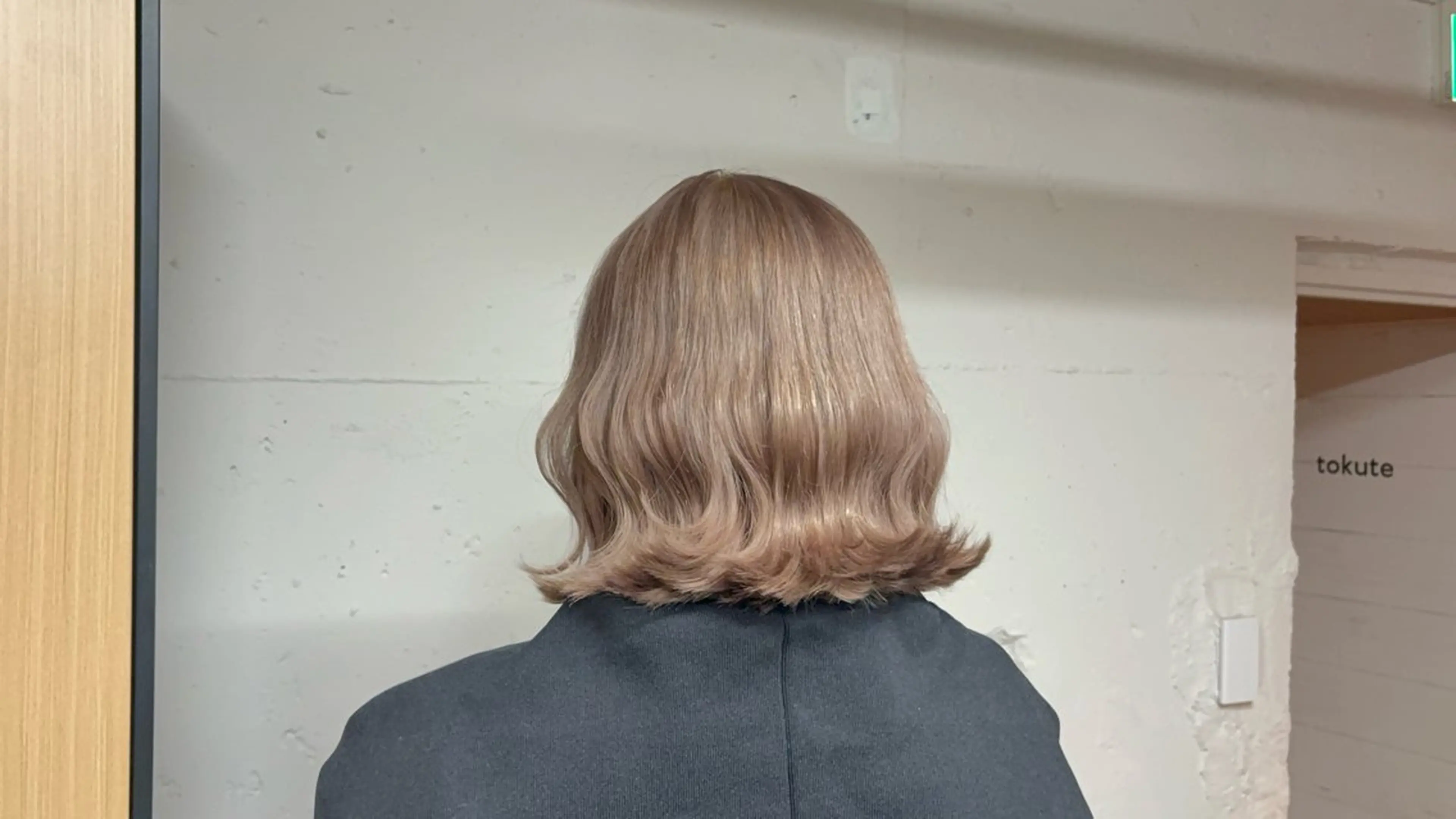 ショート ヘアカラー トリートメント tokute 中野真咲🐺のヘアスタイル