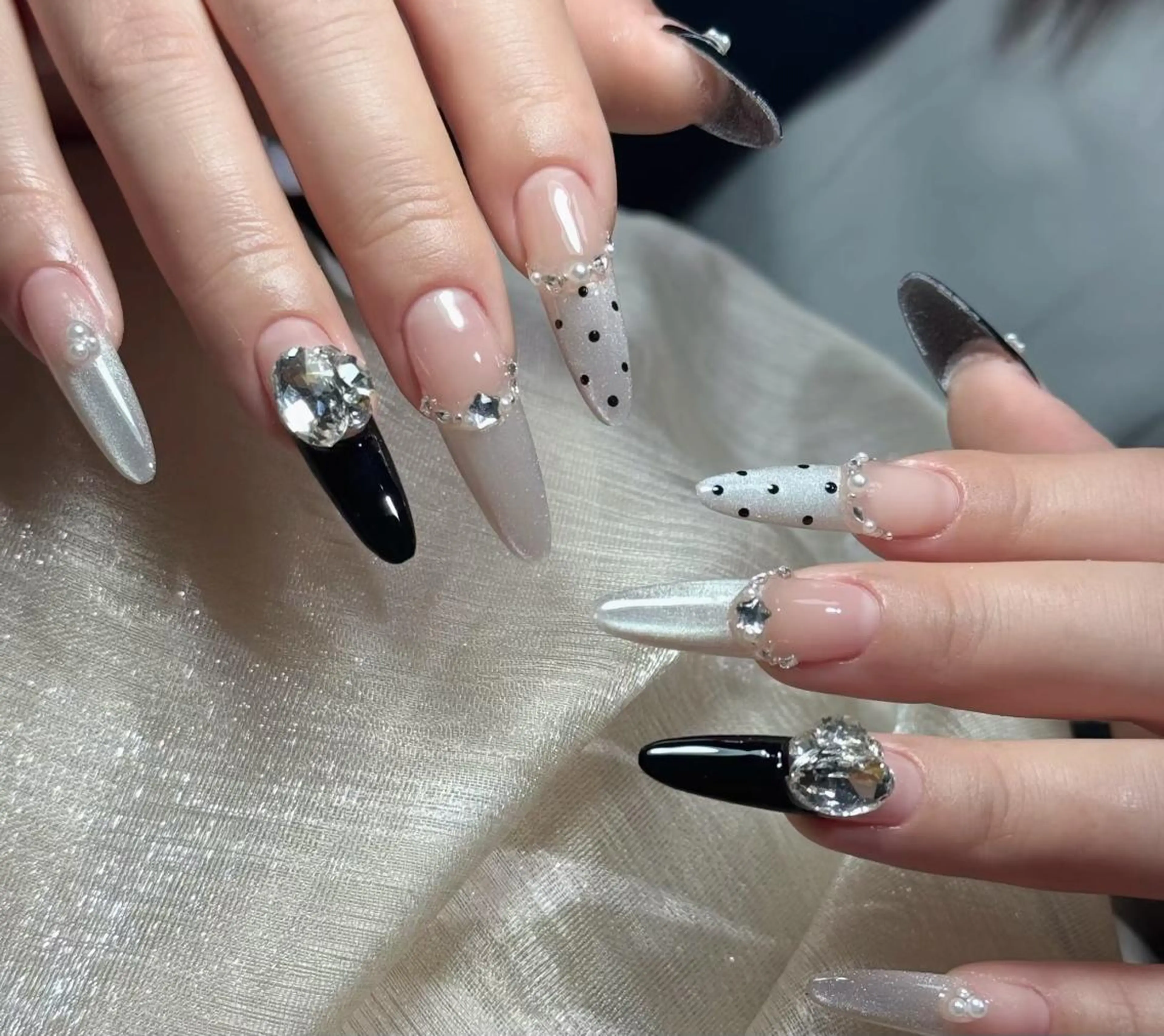 ネイル ハンドネイル ハンドケア メイ 💅のネイルデザイン