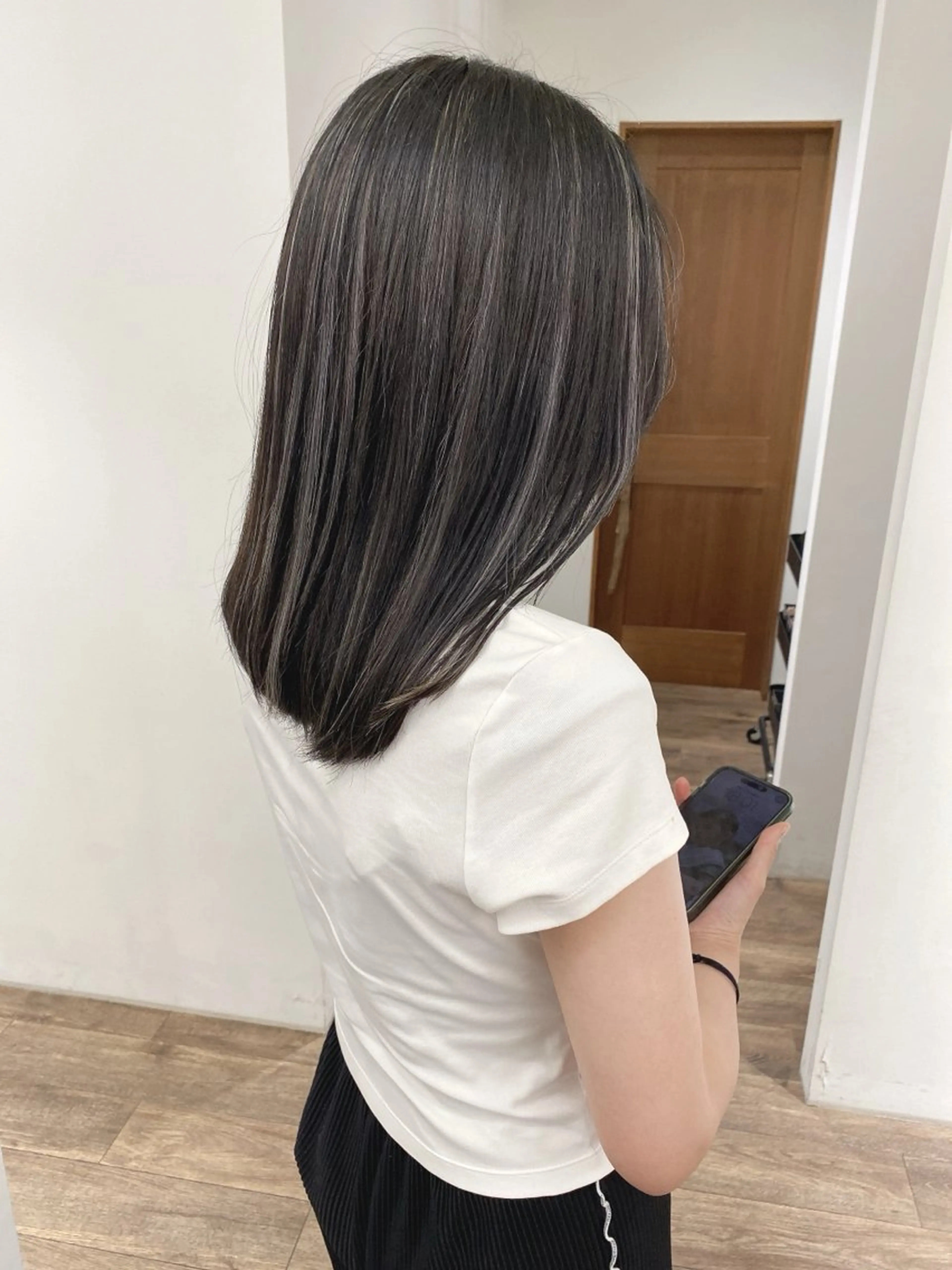 セミロング カラー ヘアカラー トリートメント GO TODAY SHAiRE SALON 横須賀所属・ハイライト⭐️上野 高広のヘアスタイル