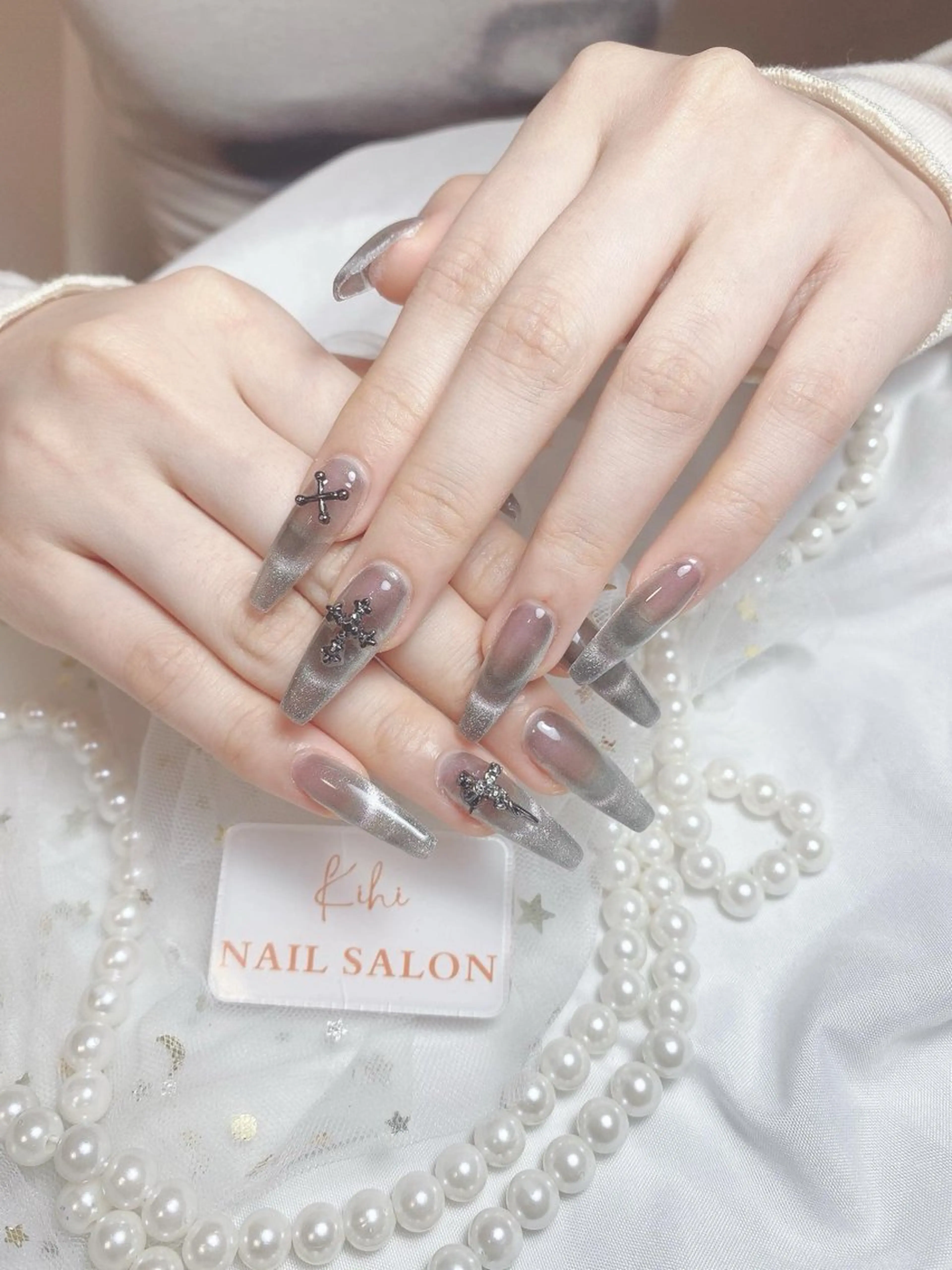 ネイル アートネイル フレンチネイル ジェルネイル グラデーション 韓国ネイル ハンドネイル 💕鈴木ユリ パラジェル/オフ無料のネイルデザイン