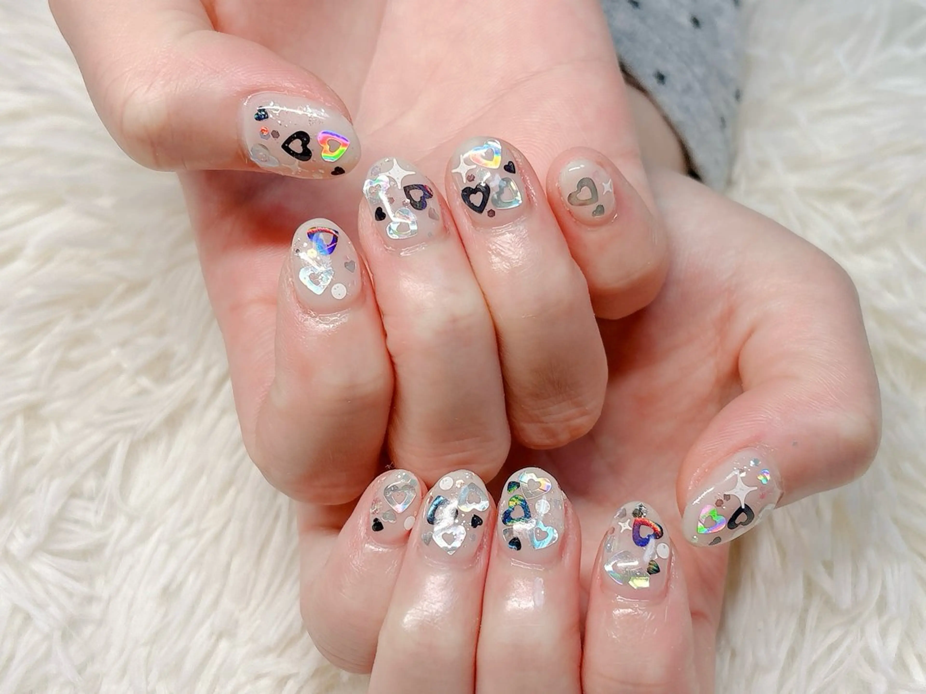 ネイル ハンドネイル パッチリオメメ Lianaのネイルデザイン