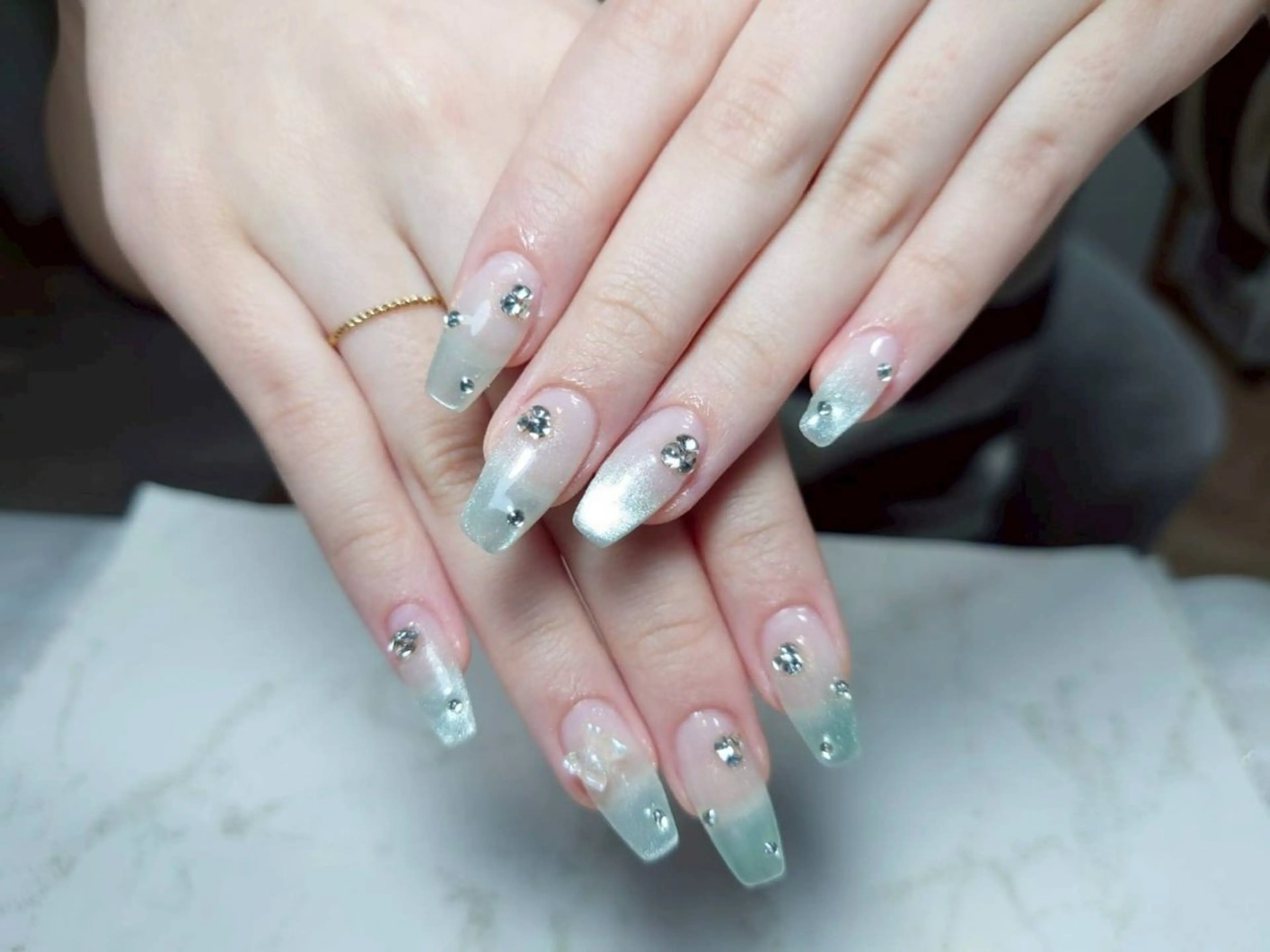 ネイル ハンドネイル nail salon Amber10所属・Amber10 ネイルサロンのネイルデザイン