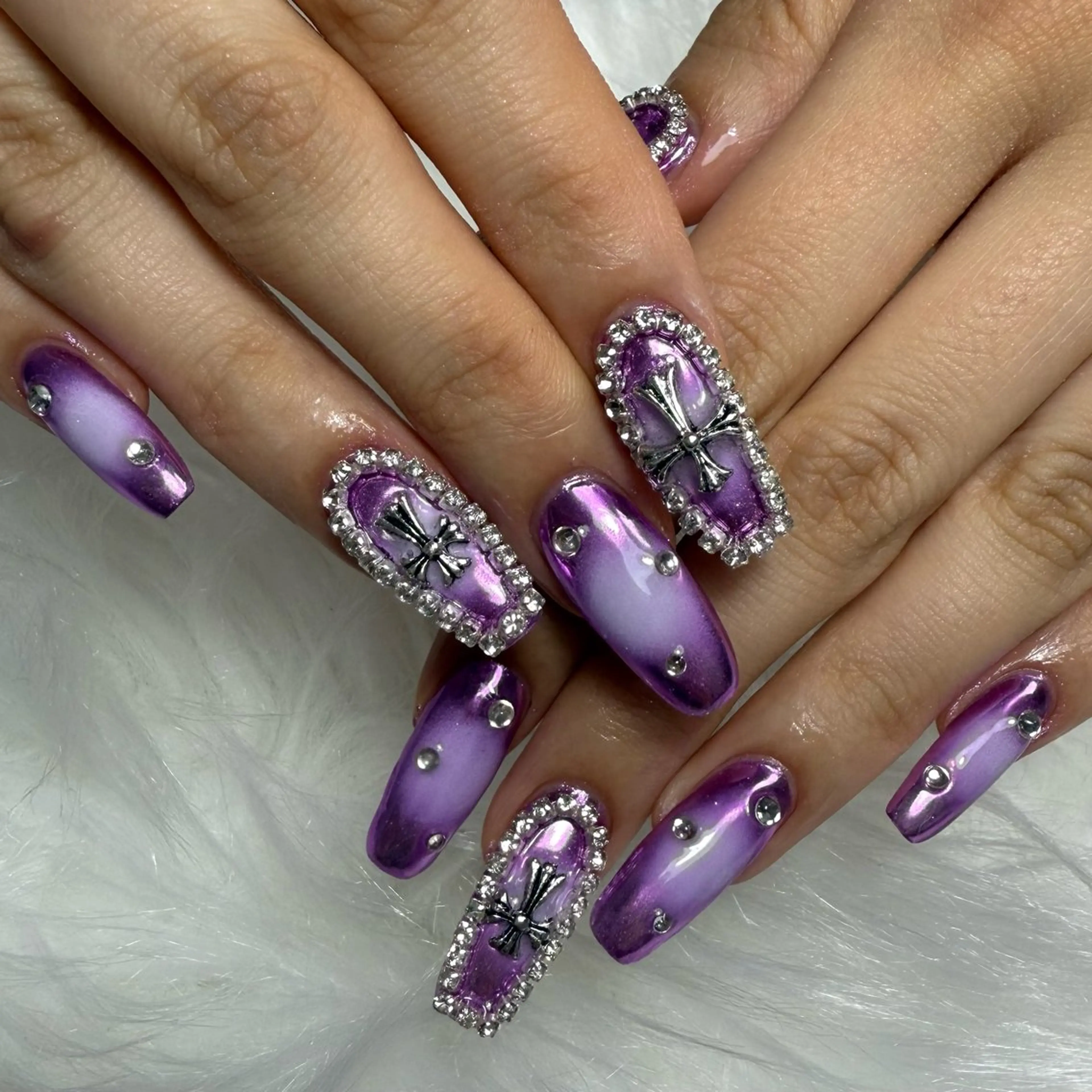 ネイル 長さ出し ミラーネイル ハンドネイル L'ino nailのネイルデザイン