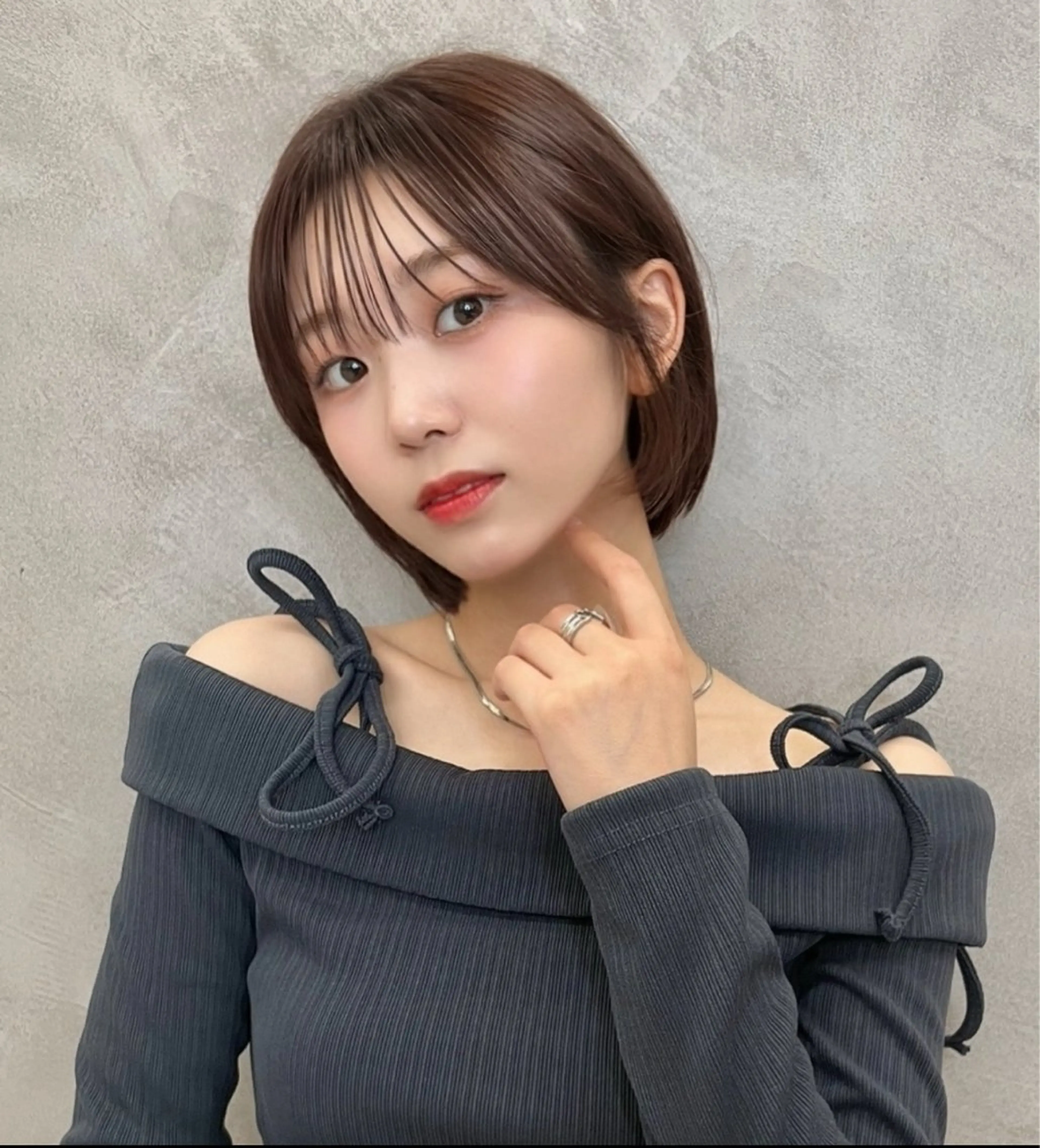 ショート カラー 切りっぱなしボブ ブリーチ ブリーチなしカラー ボブ 顔周りカット カット ヘアカラー ボブ/縮毛矯正/美髪 髪質改善/大和田拓夢のヘアスタイル