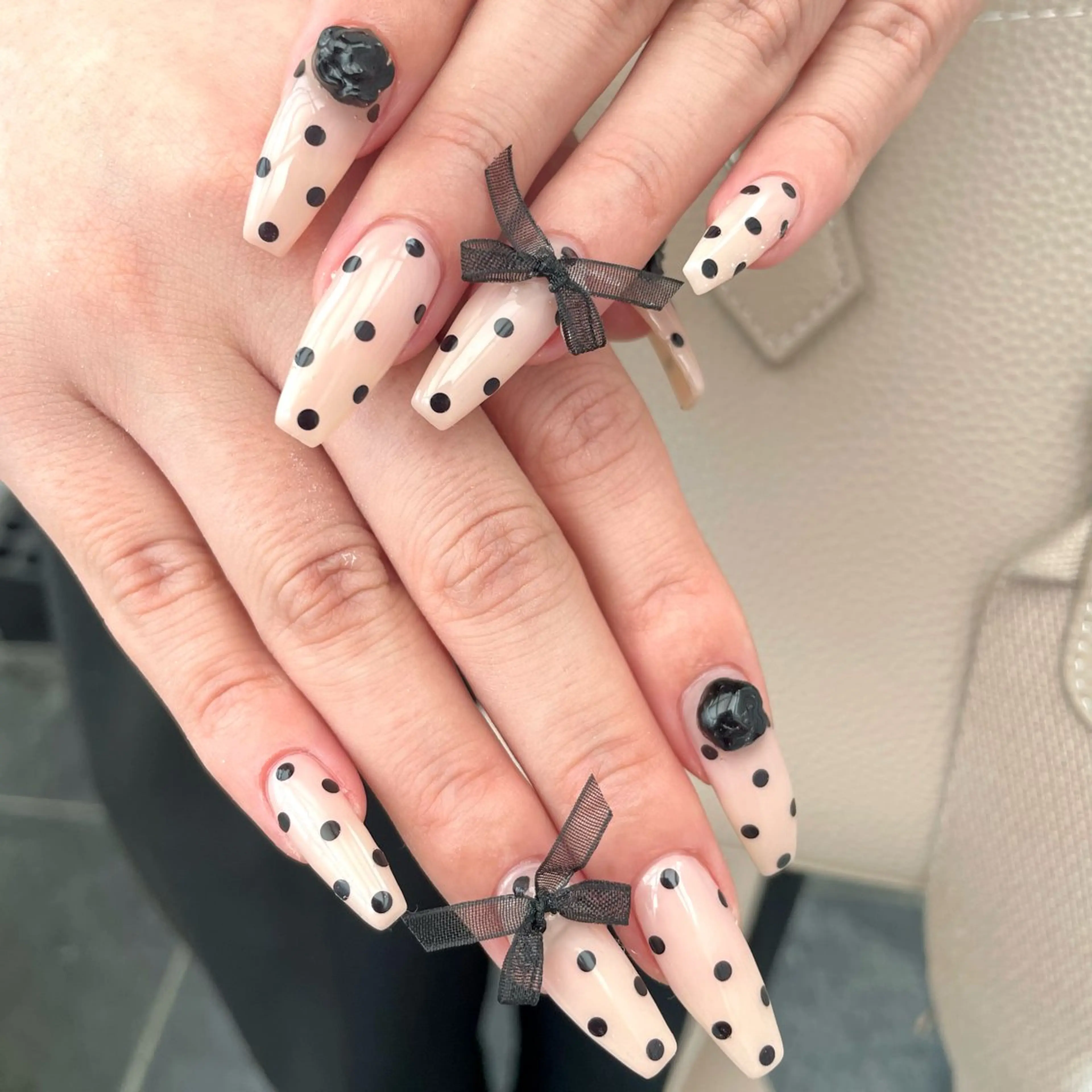 ネイル ドット ハンドネイル Nail ヌシん家 AKANEのネイルデザイン