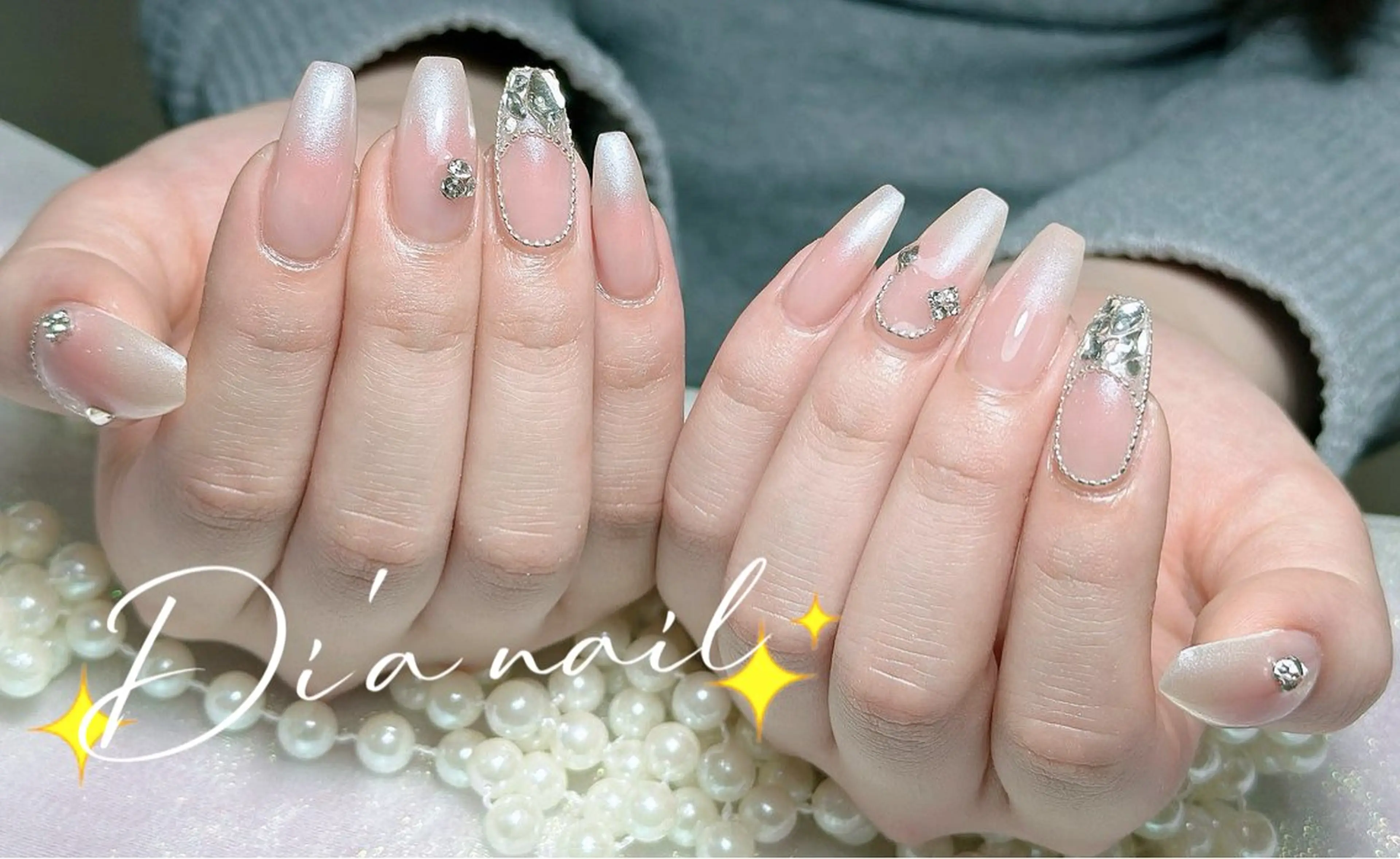 ネイル チークネイル ジェルネイル グラデーション マグネットネイル ニュアンスネイル Di'a nail ネイルサロンのネイルデザイン