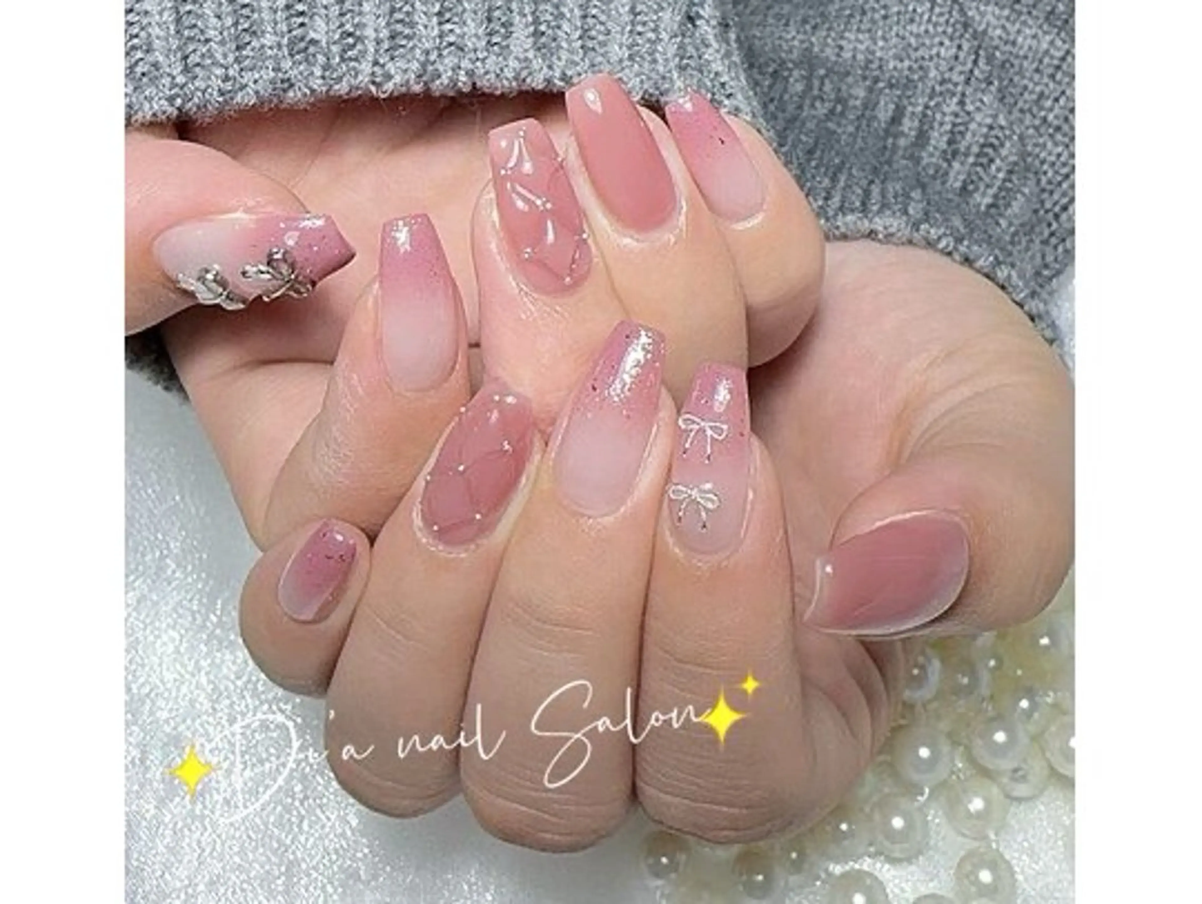 ショート 荒井 由佳のネイルデザイン