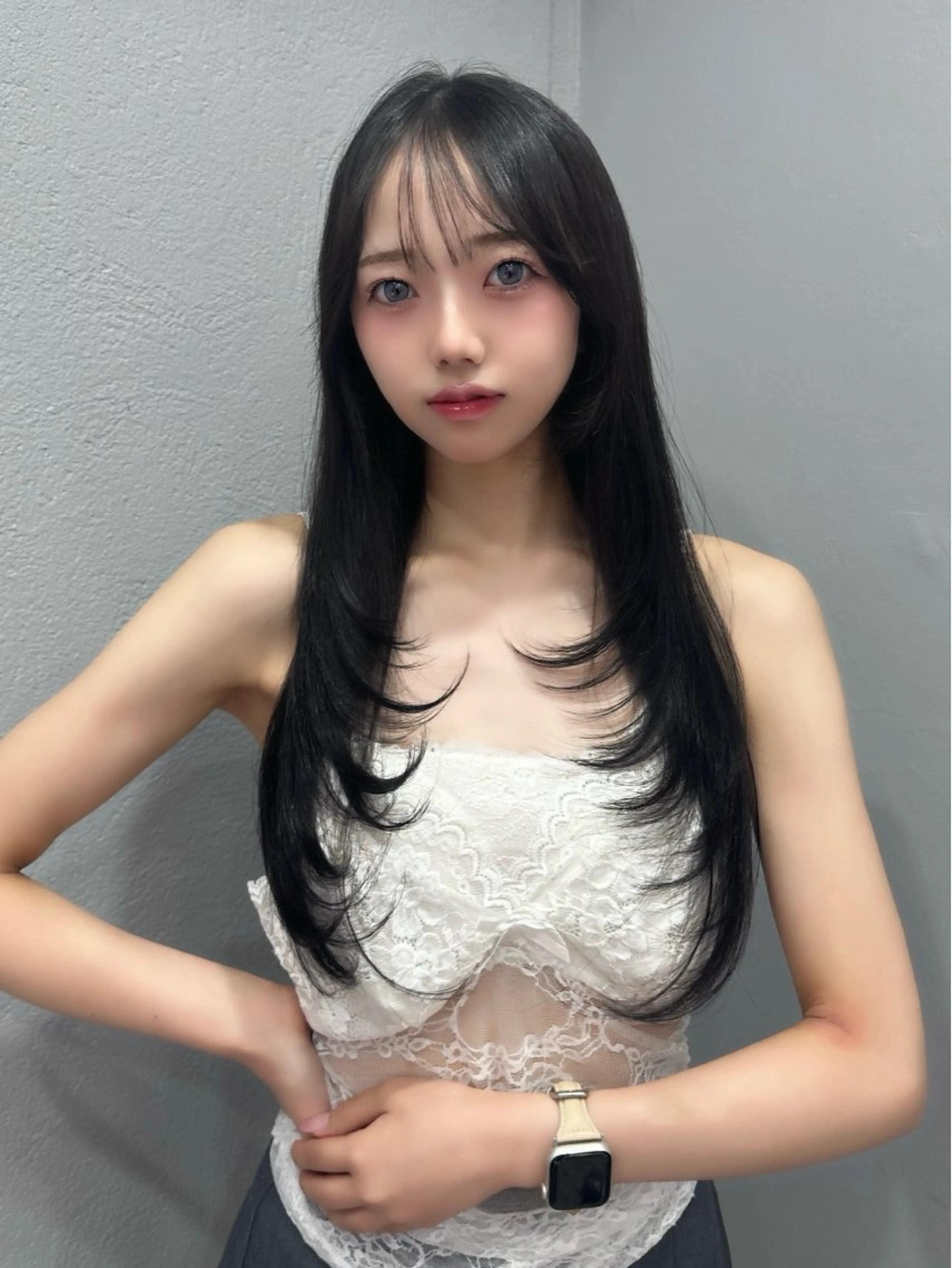 ロング 𝑴𝑶𝑲𝑨 トレンド韓国ヘア🩷のヘアスタイル