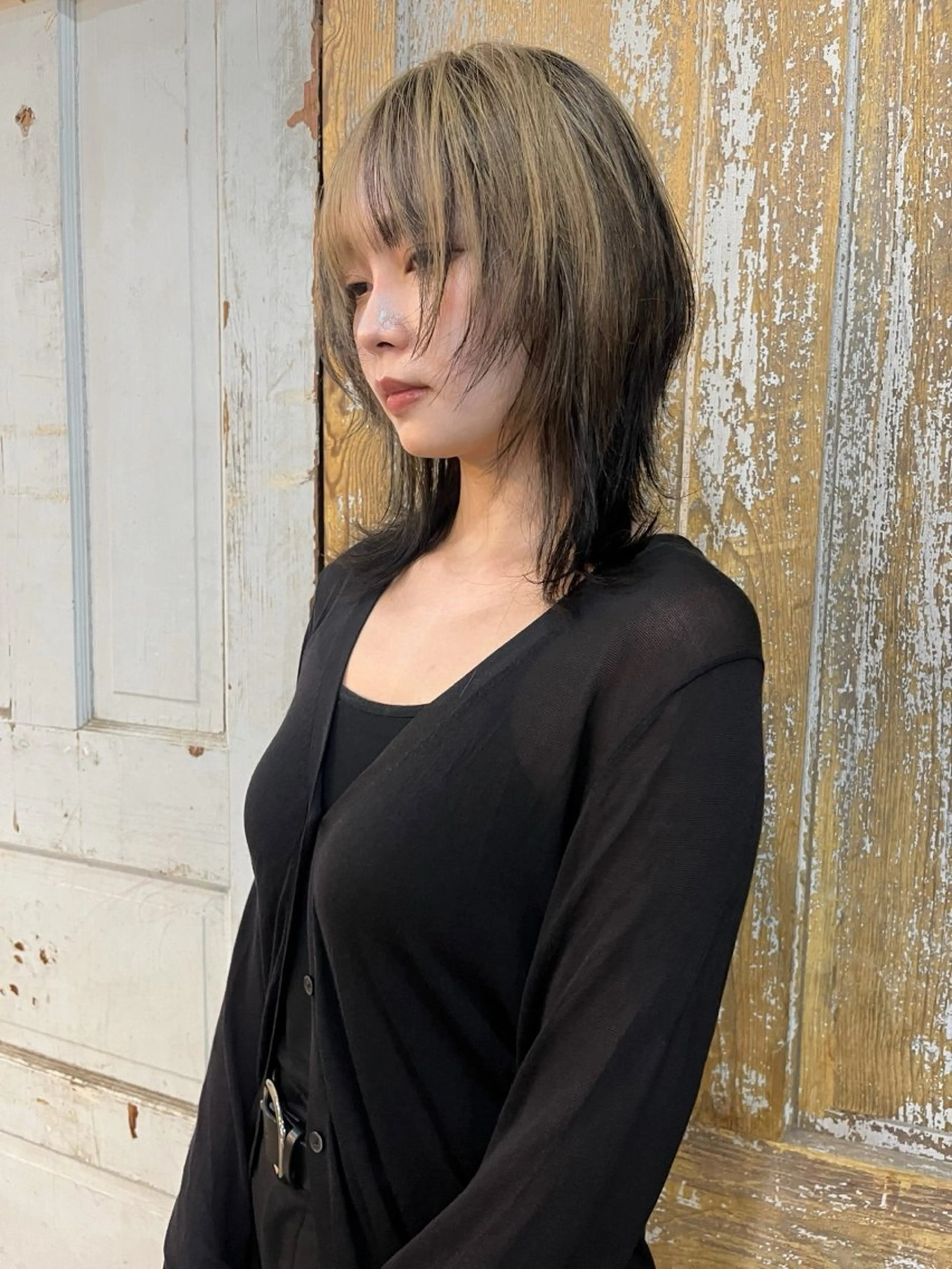 ミディアム カラー カット ヘアカラー トリートメント ハイトーン/顔まわり レイヤー/YUKAのヘアスタイル