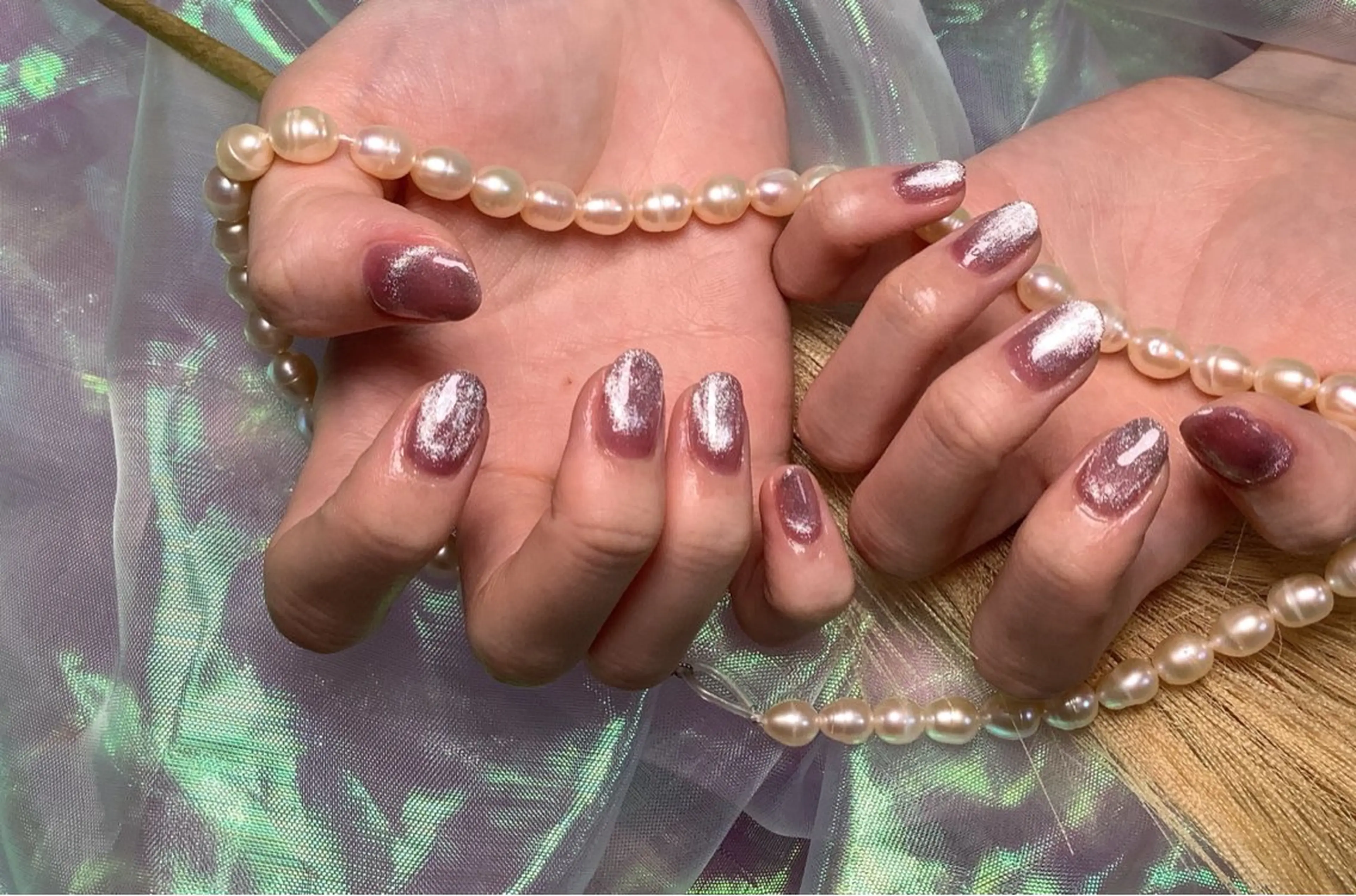 ネイル pink ladyサロン所属・べ にのネイルデザイン