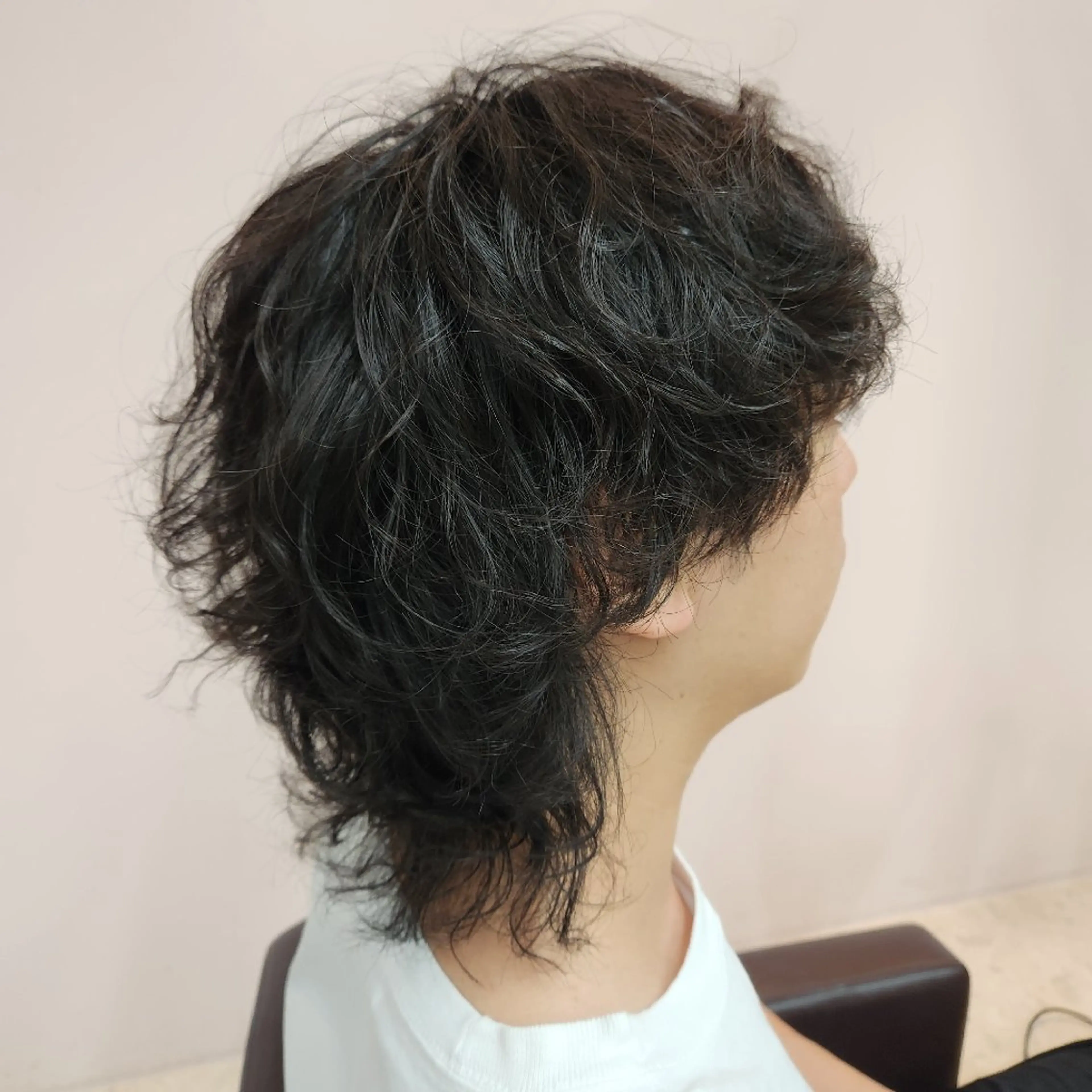 メンズ パーマ メンズパーマ メンズウルフカット ウルフカット カット パーマ FORME綱島店所属・FORME野口 晴香のヘアスタイル