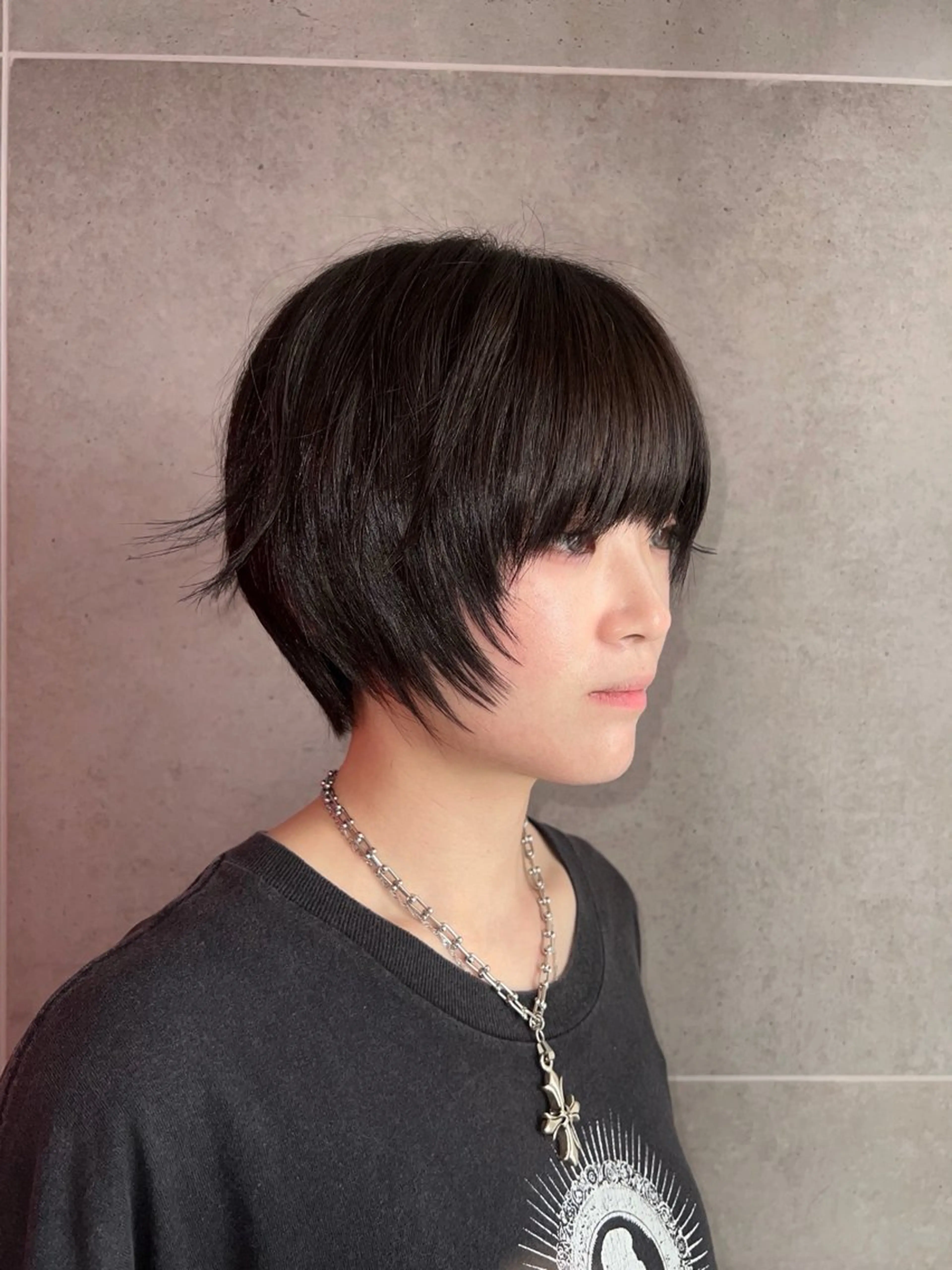 ショート カット AIRA/ブリーチ ‪/透明感カラーのヘアスタイル