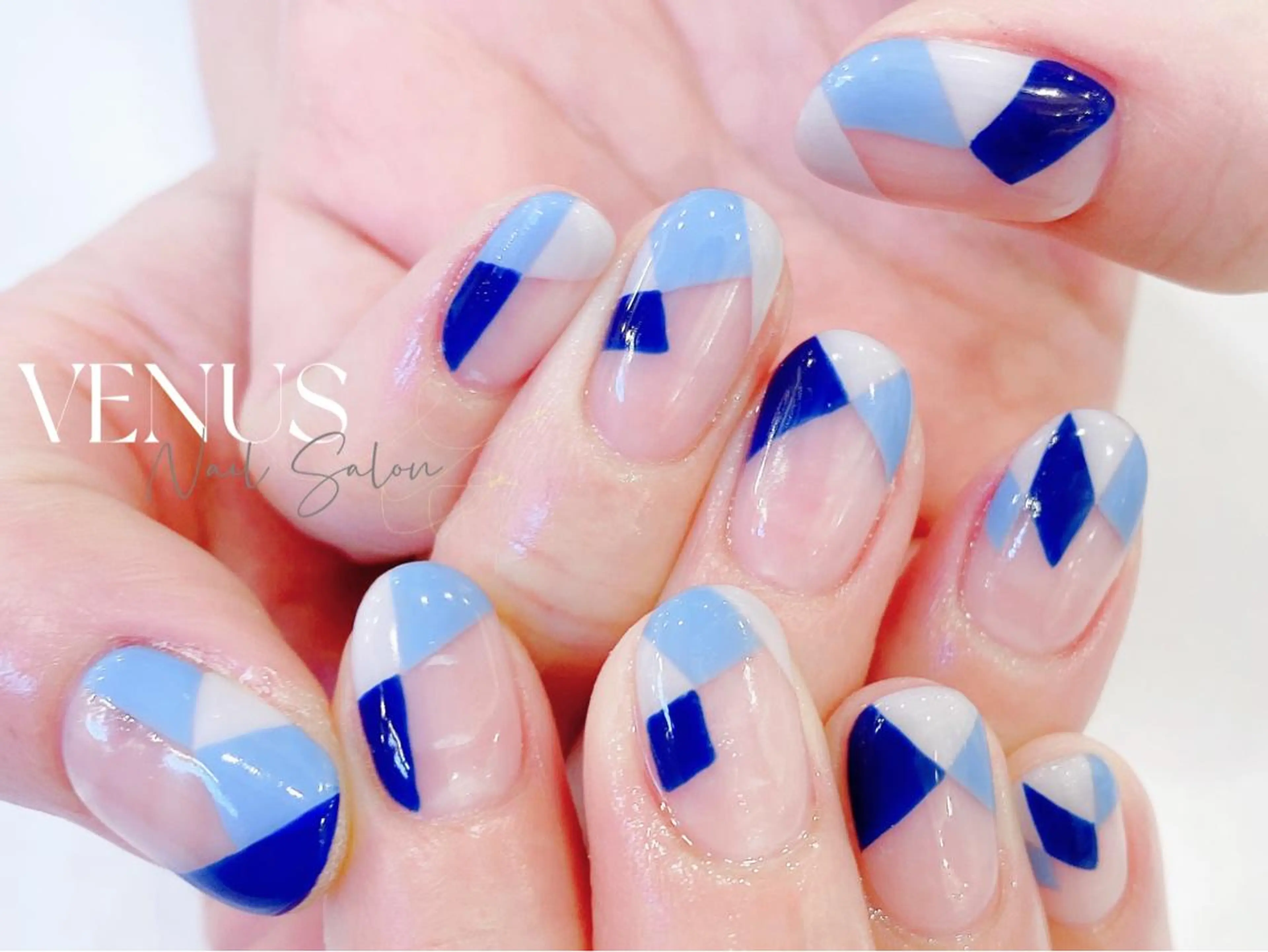 ショート VENUS Nail ★池袋徒歩2分のネイルデザイン