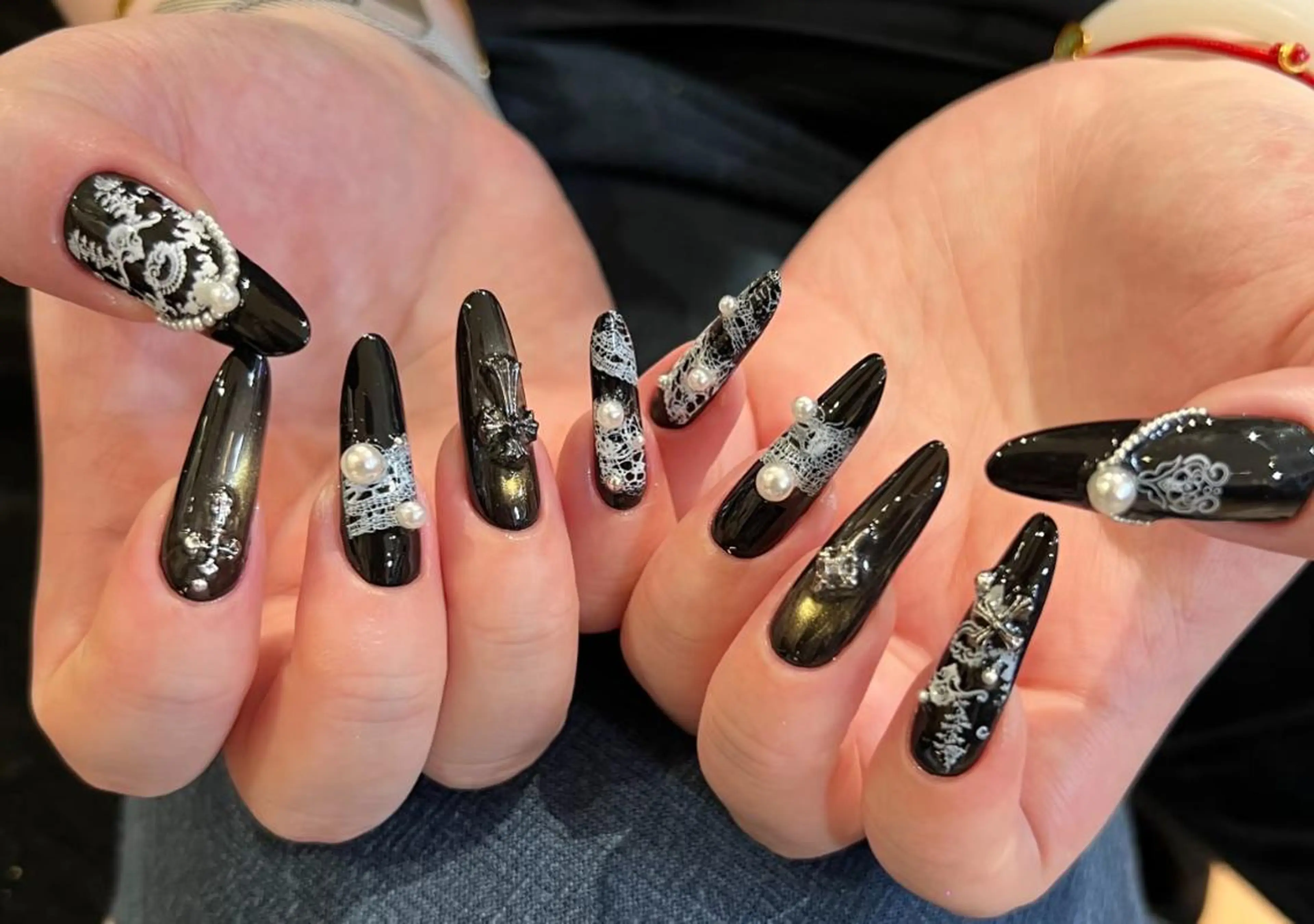 ネイル ハンドネイル 🎀 Ayaka_nailのネイルデザイン