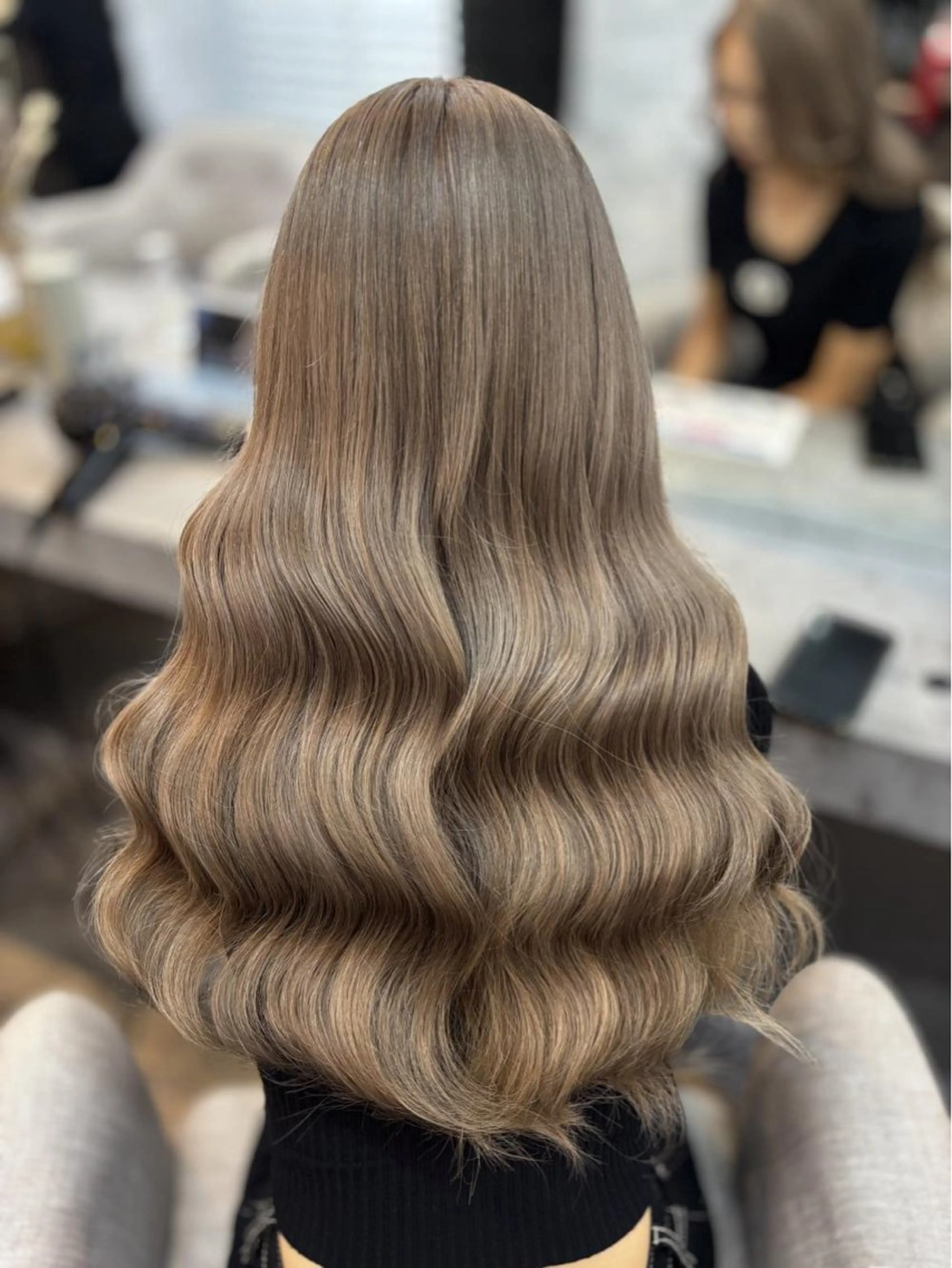 ロング カラー ヘアカラー Maho ブリーチモデル募集中のヘアスタイル