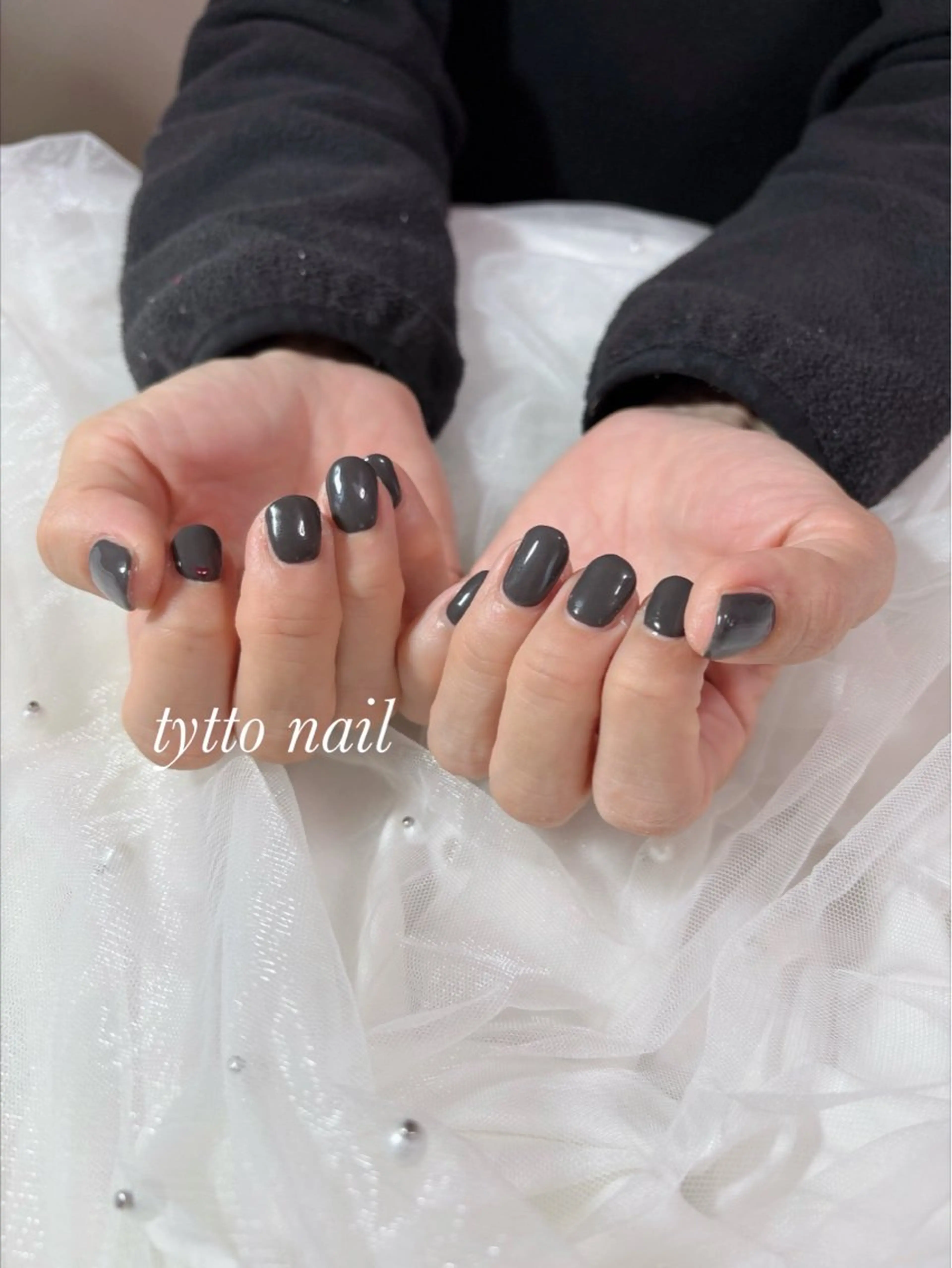 ネイル グラデーション オフィスネイル ワンカラーネイル ショートネイル 冬ネイル ハンドネイル tytto nail ❤︎‪‪eri‪‪のネイルデザイン