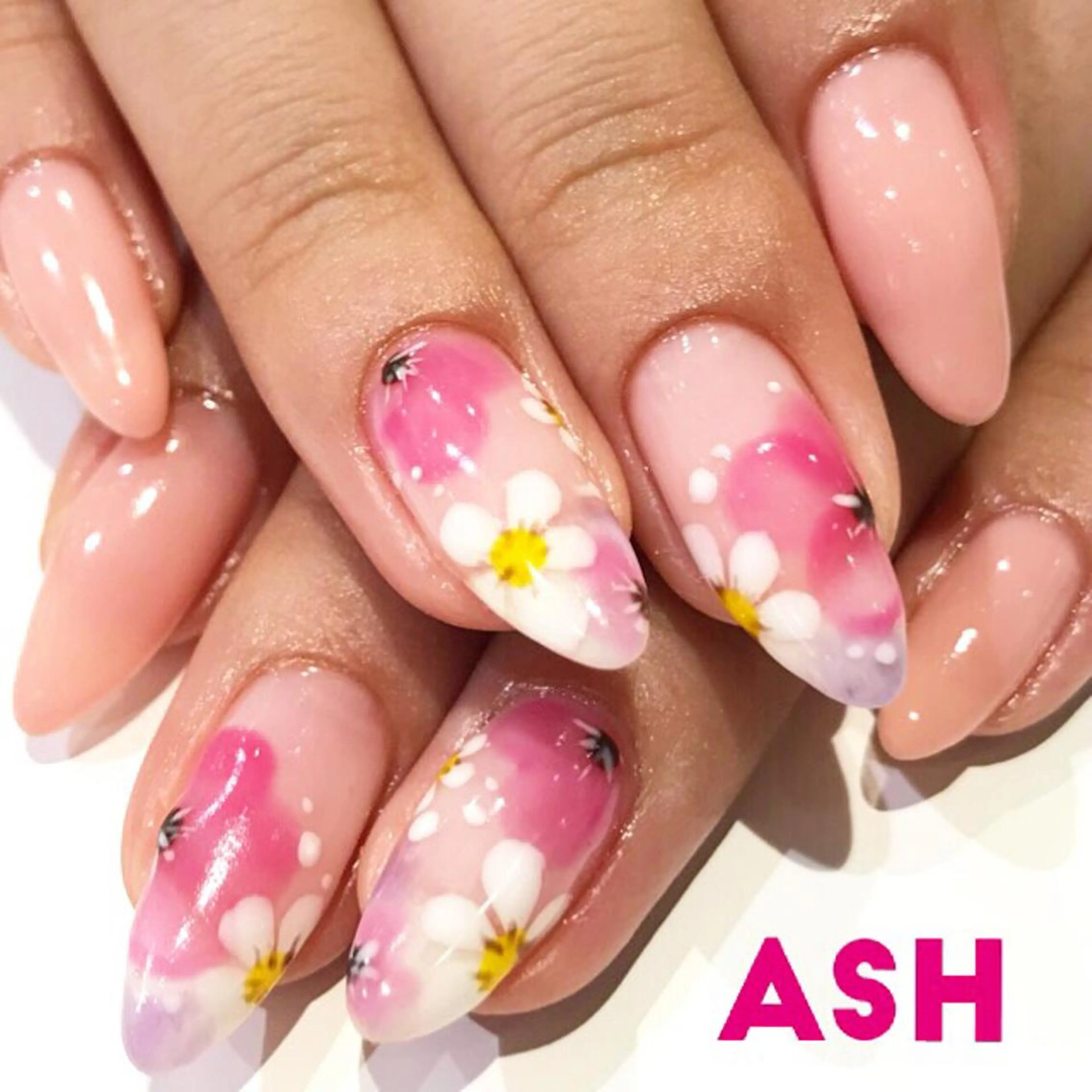 ネイル ワンカラーネイル ハンドネイル 🩵NORIKO 上品ネイルが得意🩵のネイルデザイン