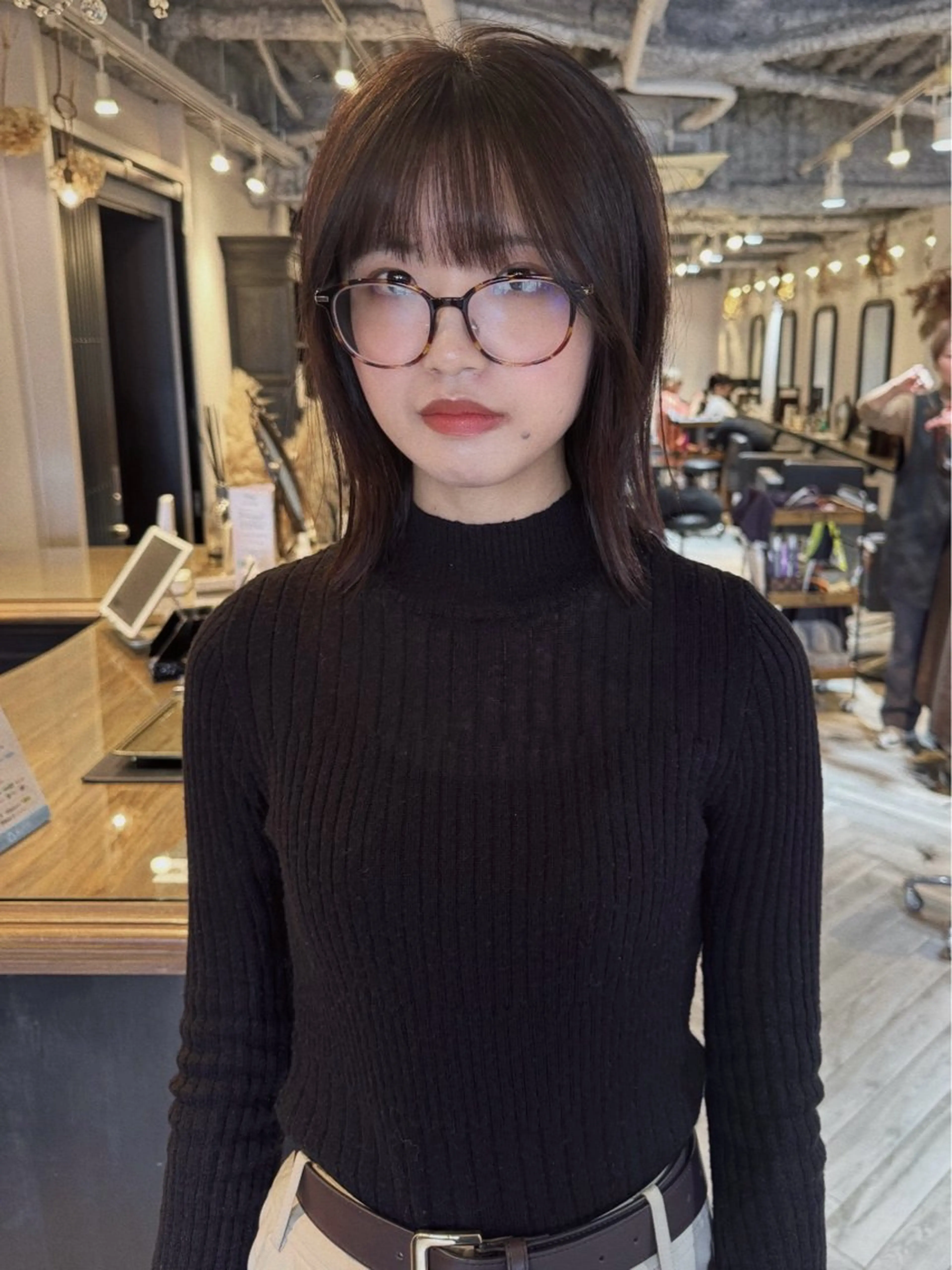 ミディアム カラー ボブ 顔周りカット 伸ばしかけ カット ヘアカラー Belle BIANCA所属・スギヤマ ショウゴのヘアスタイル