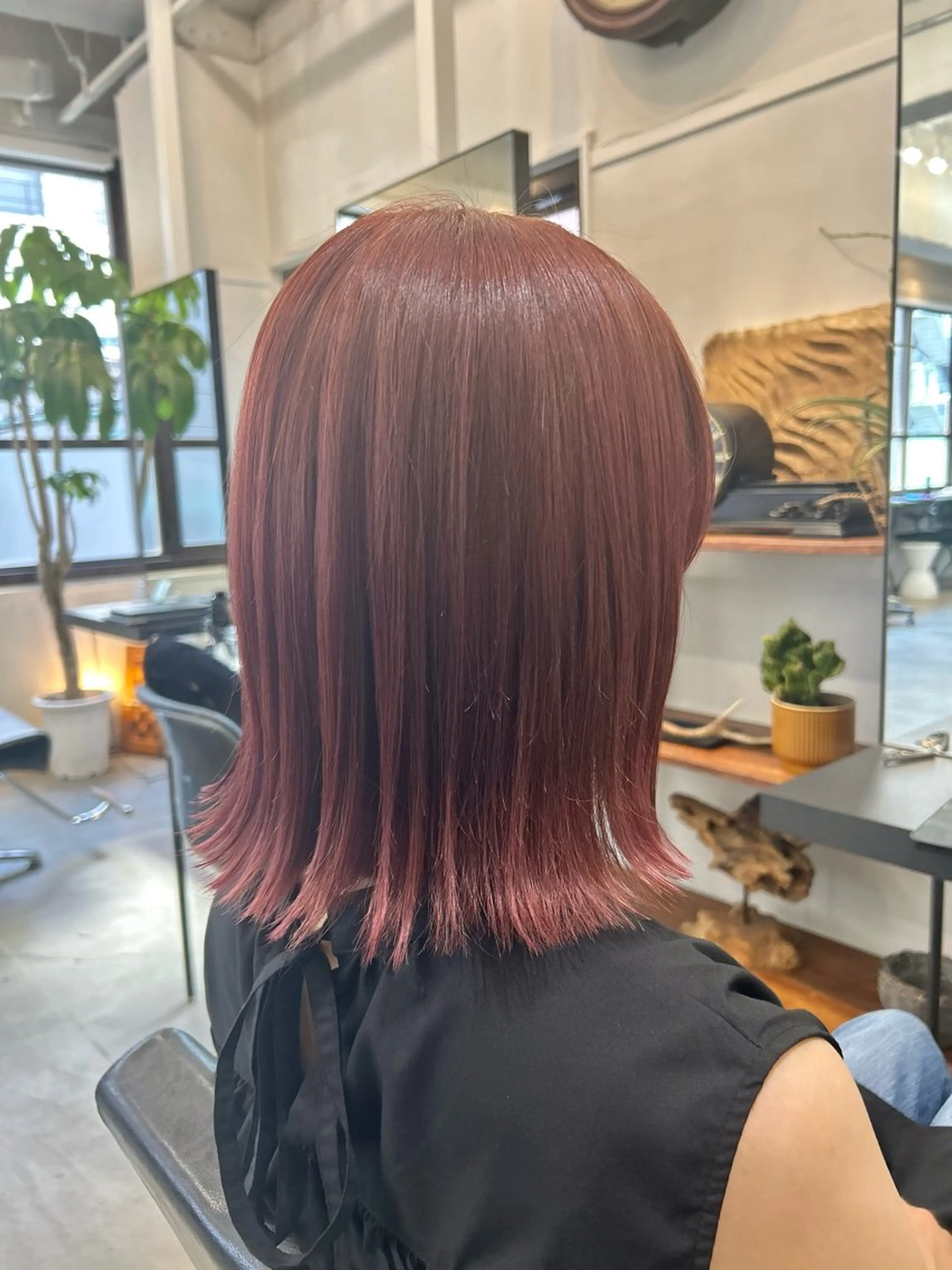 ミディアム カラー カット ヘアカラー トリートメント LEB所属・下河 宗太のヘアスタイル