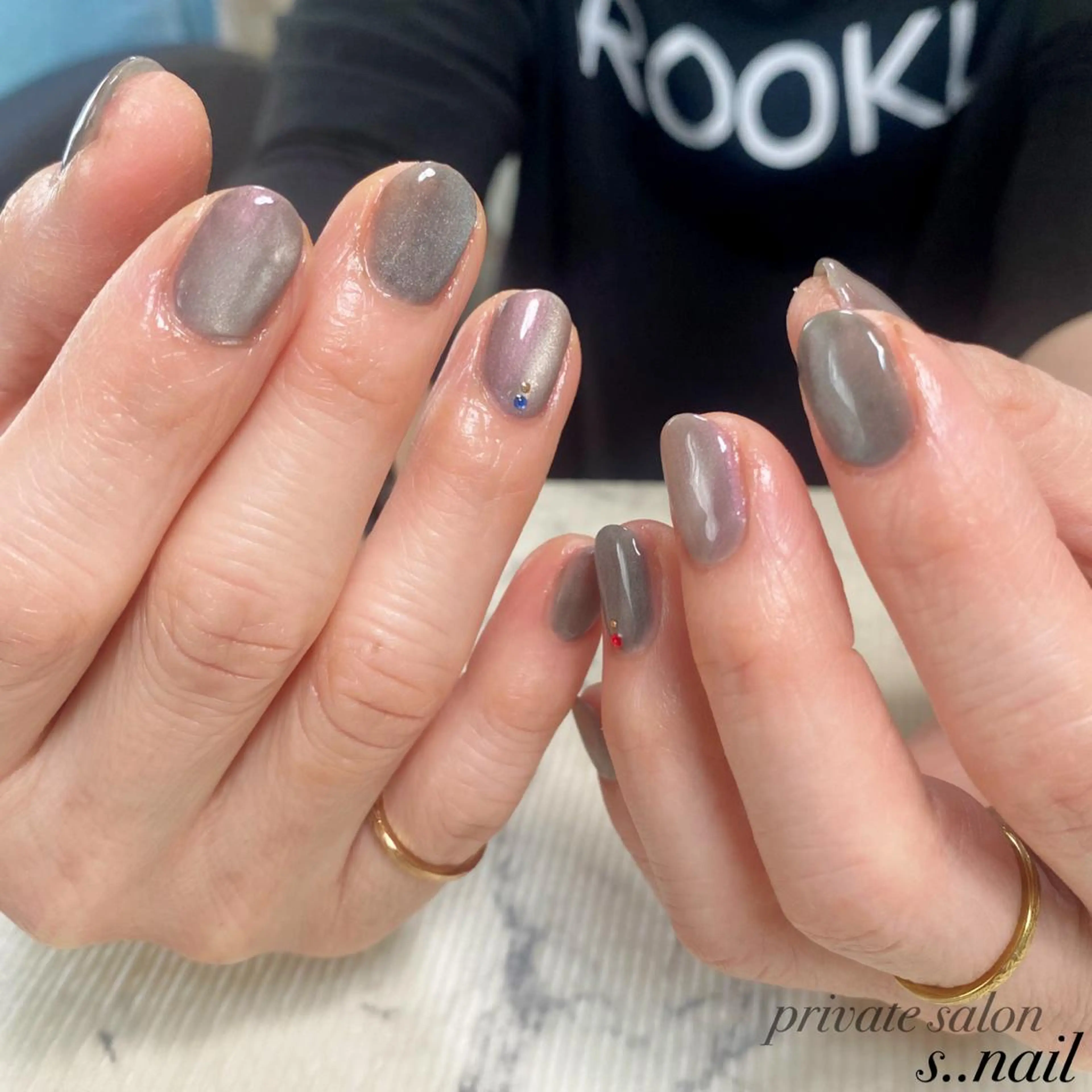 ネイル ジェルネイル マグネットネイル ハンドネイル フットネイル s..nail / MORITAのネイルデザイン