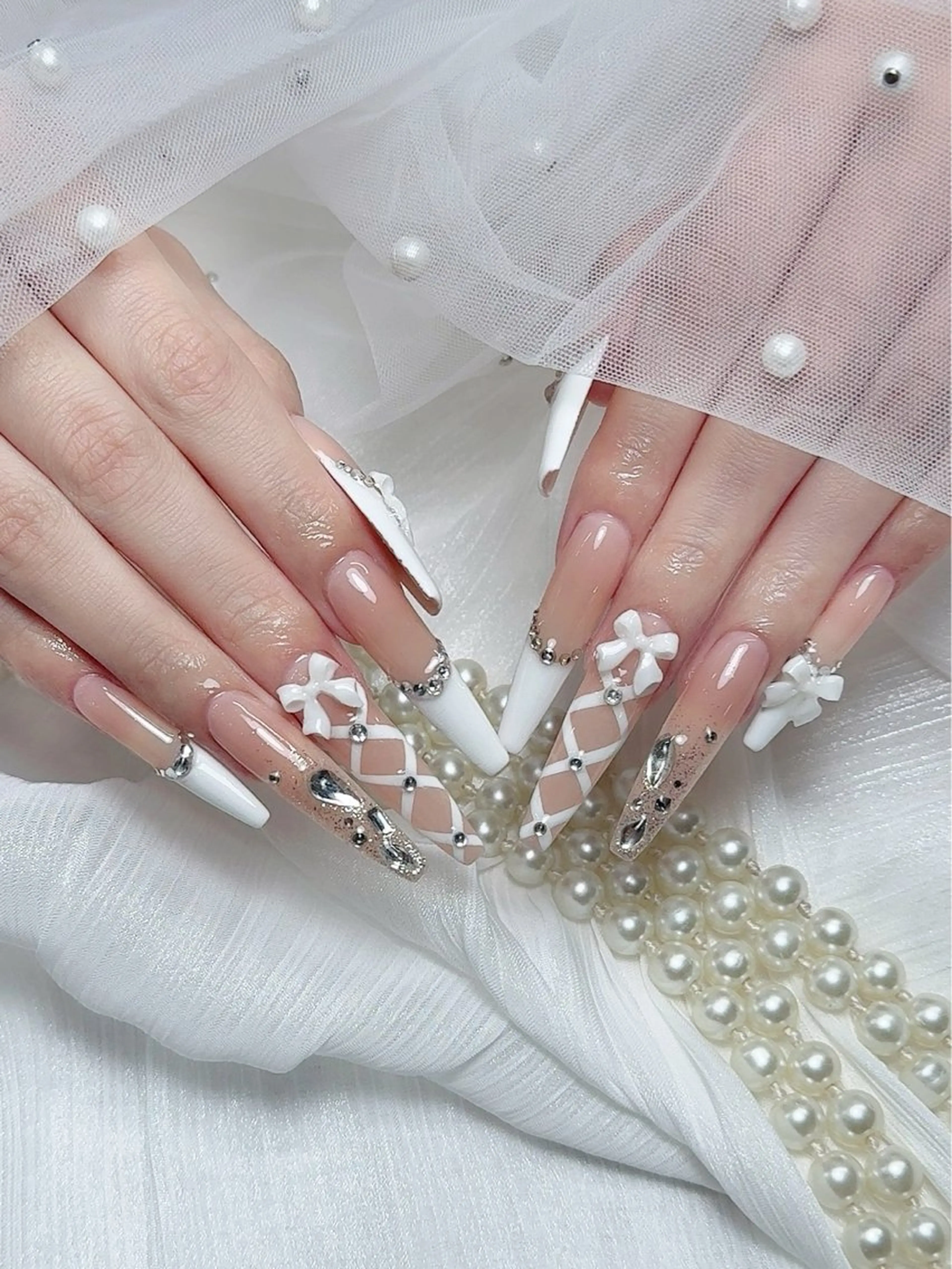 ネイル ハンドネイル ENsalon akiのネイルデザイン