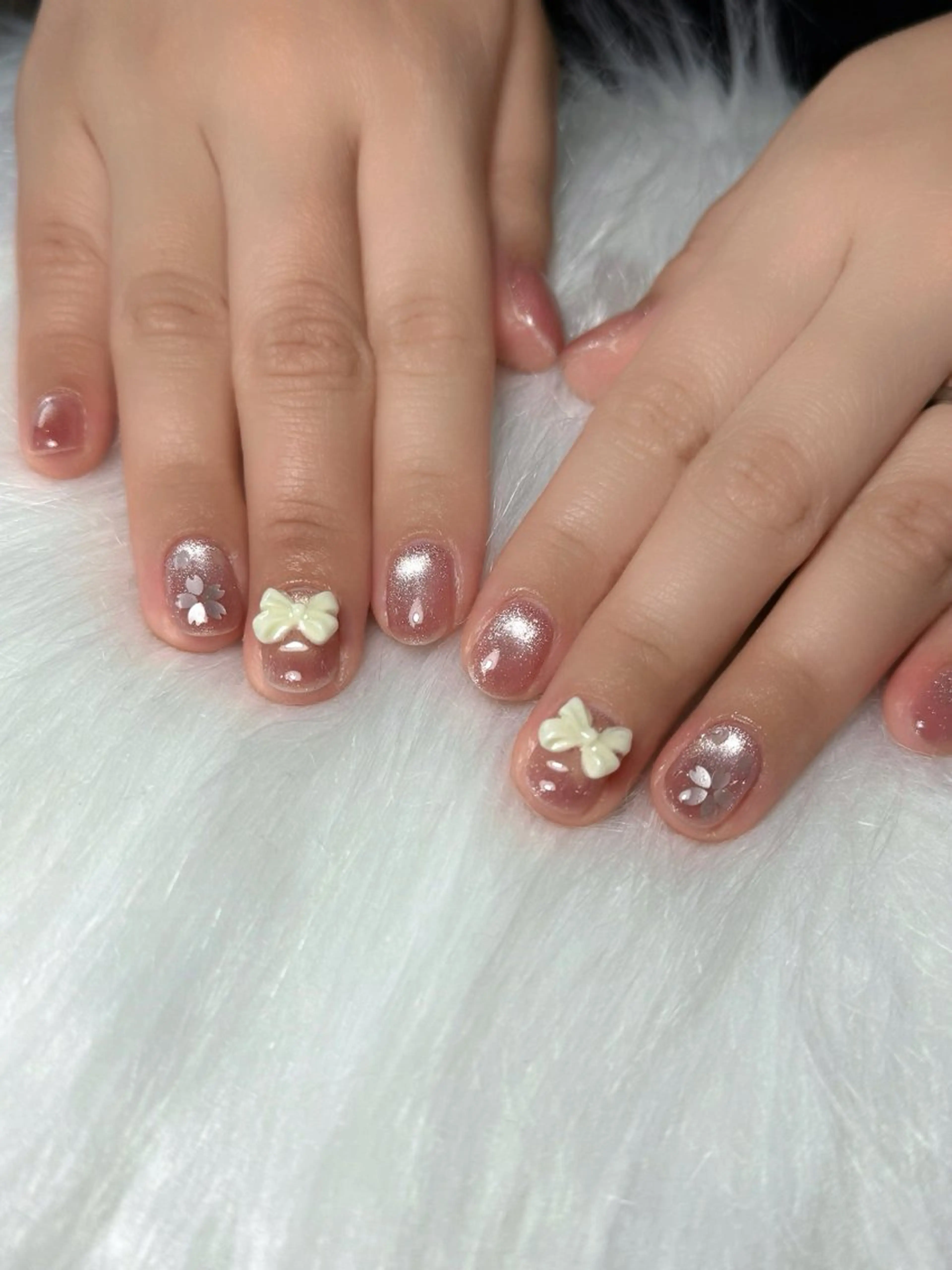 ネイル ハンドネイル LAVISH nanakaのネイルデザイン