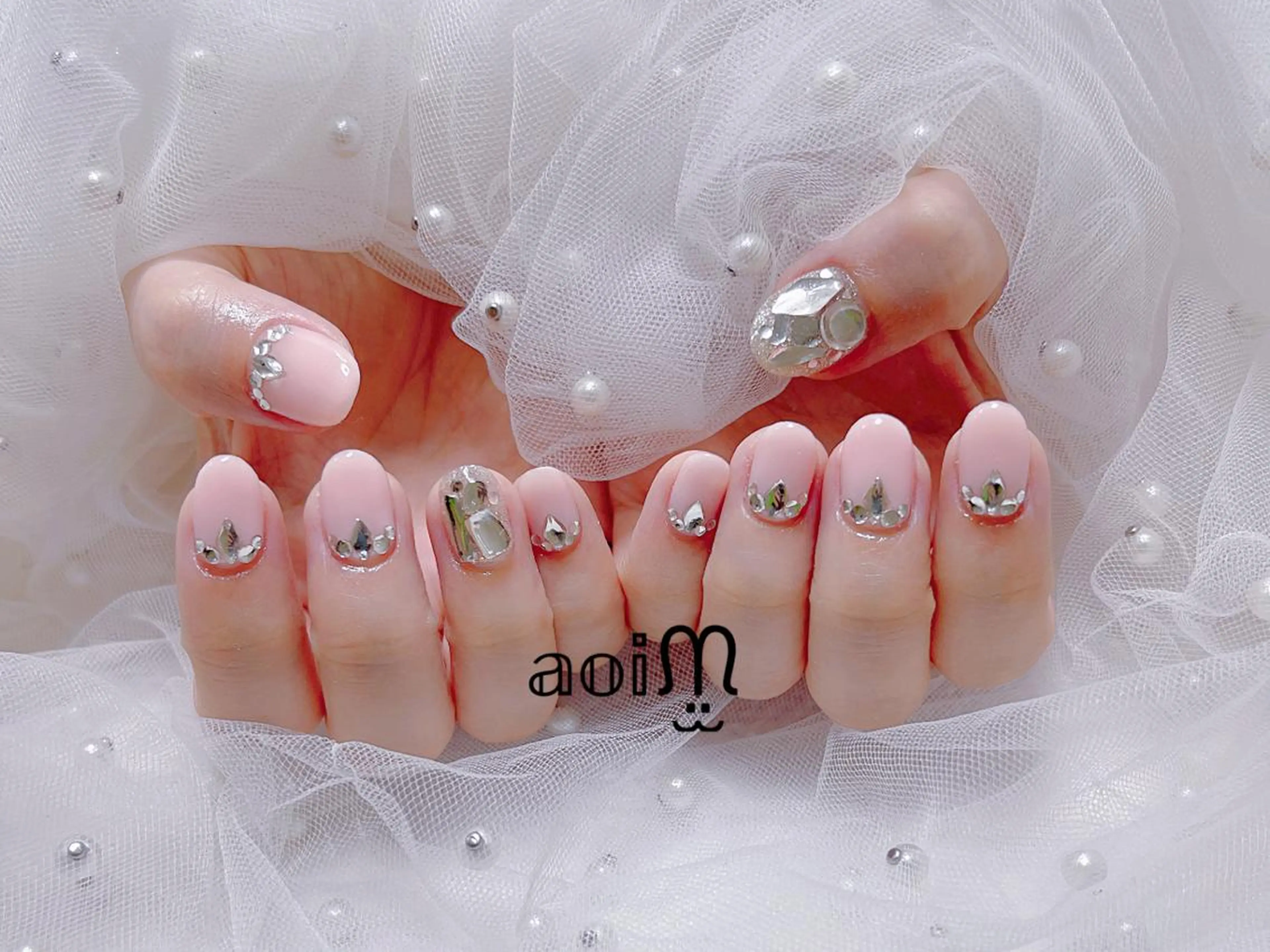 ネイル 葵うさぎ所属・葵うさぎ AIのネイルデザイン