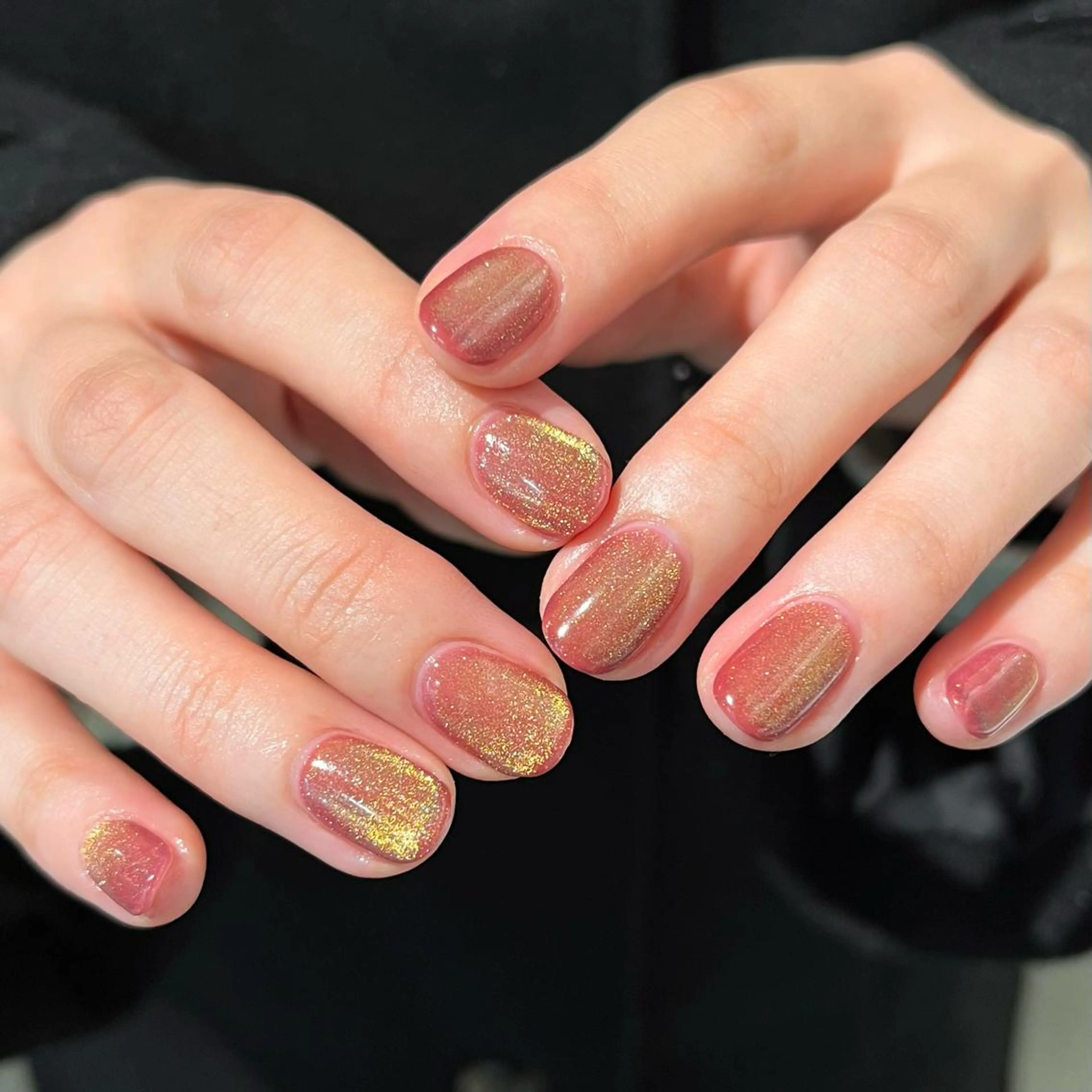 ネイル マグネットネイル ハンドネイル Nico所属・Nico🌛 Karenのネイルデザイン