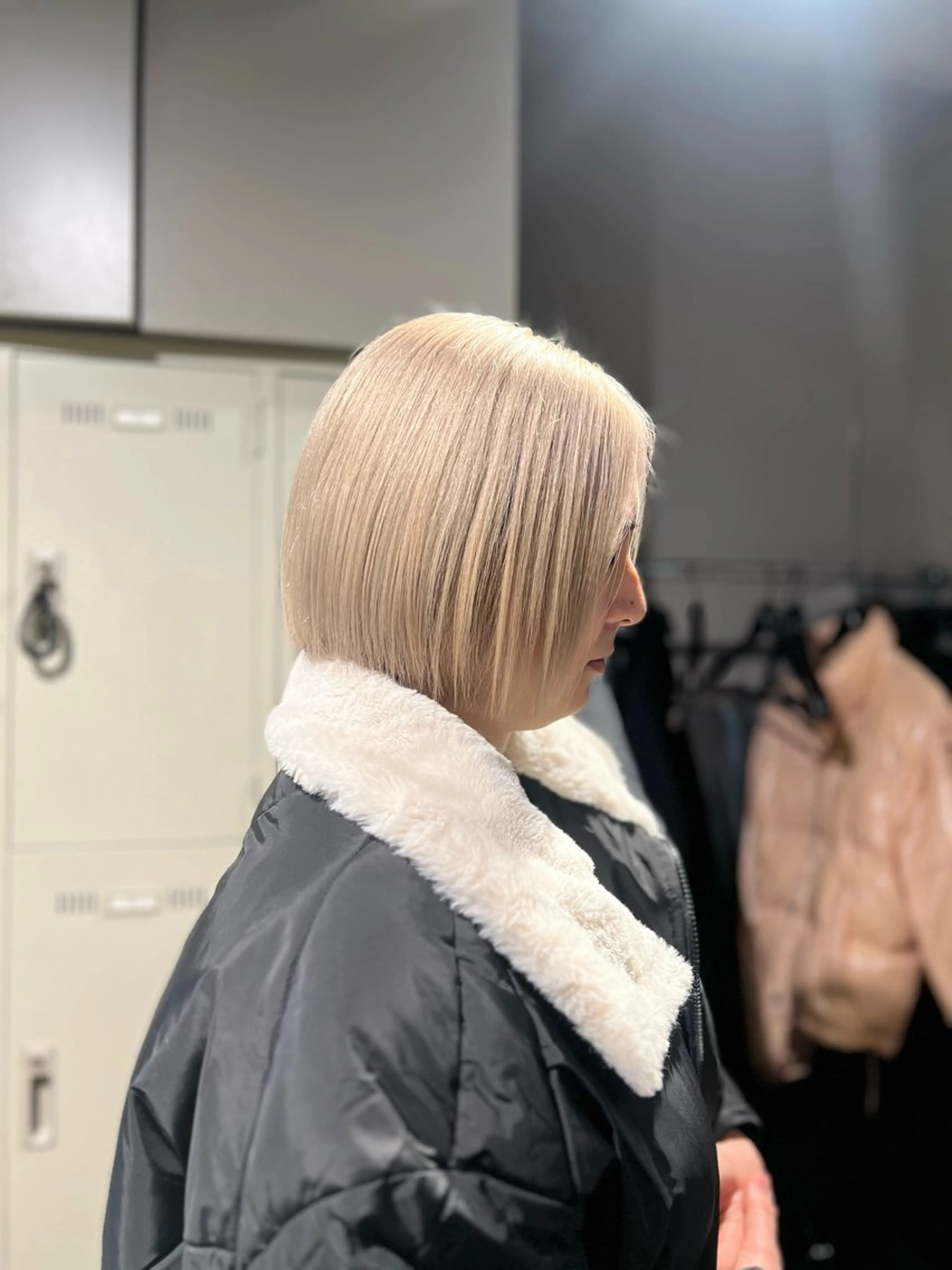 ショート カラー ヘアアレンジ カット ヘアカラー トリートメント ヘッドスパ ヘアセット 透明感×韓流ハイ トーン🫧RYUTAのヘアスタイル