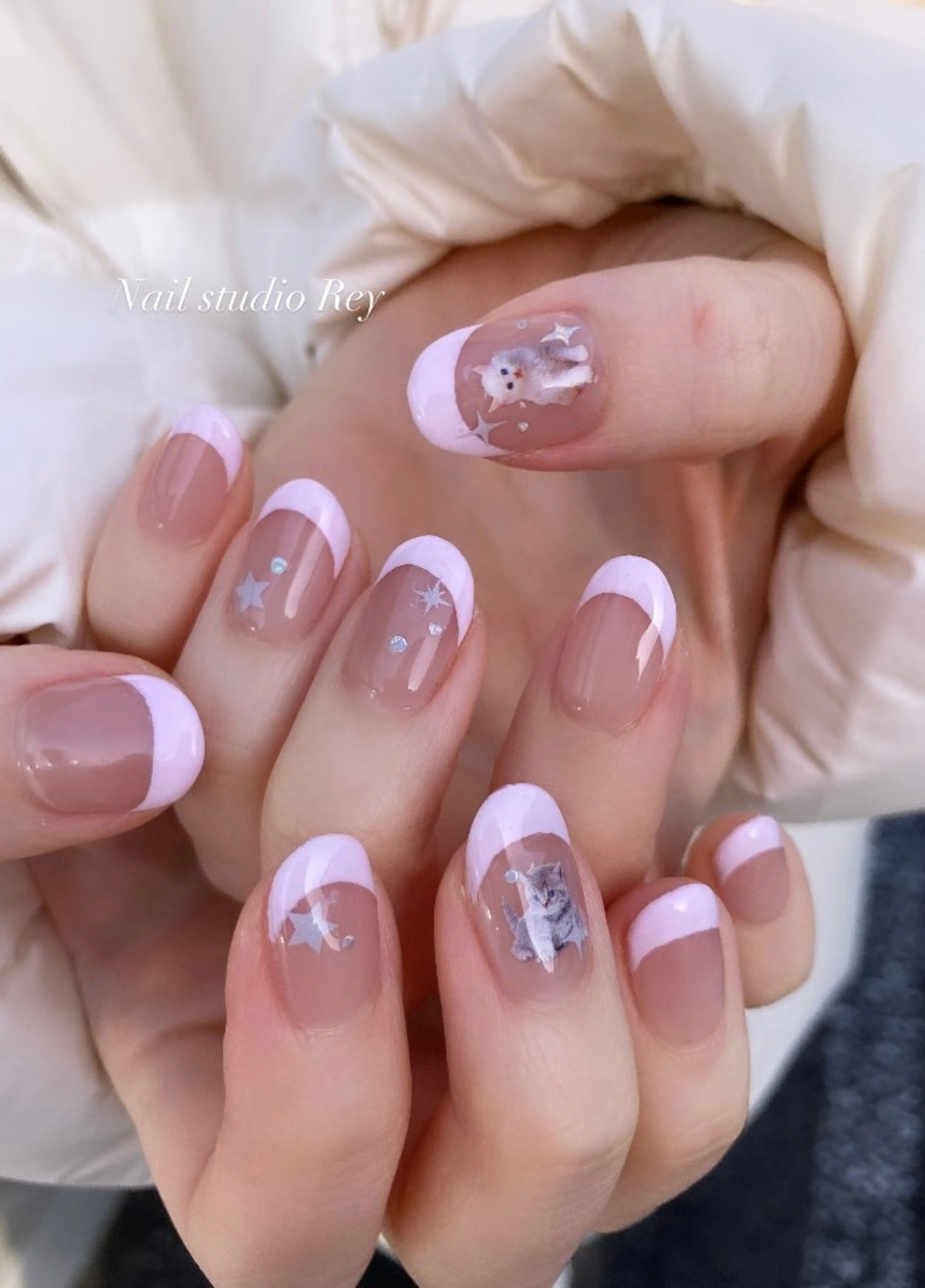 ネイル フレンチネイル ハンドネイル ecrin (エクラン)のネイルデザイン