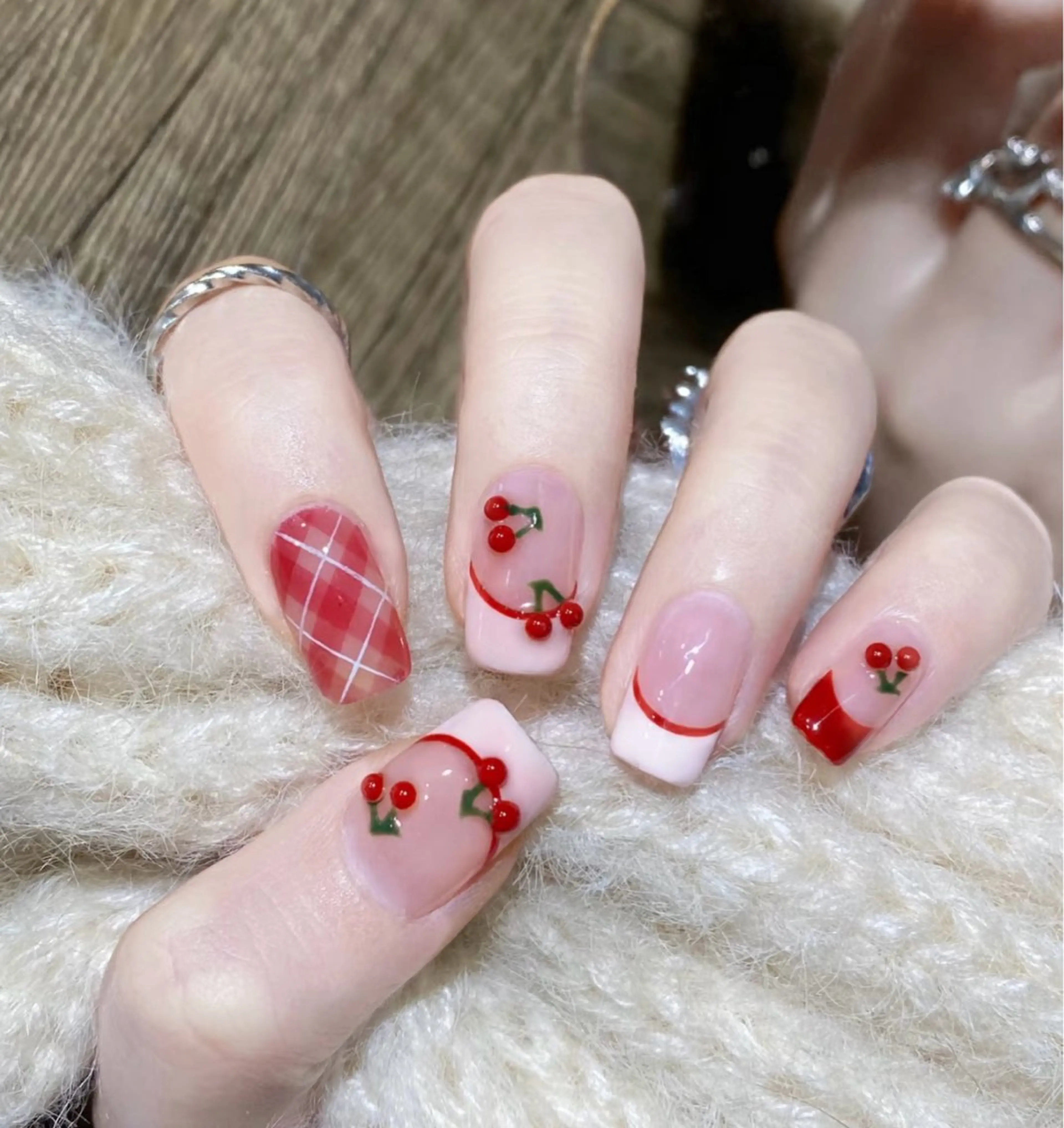 ネイル ハンドネイル D-BEAUTY Nailsalonのネイルデザイン