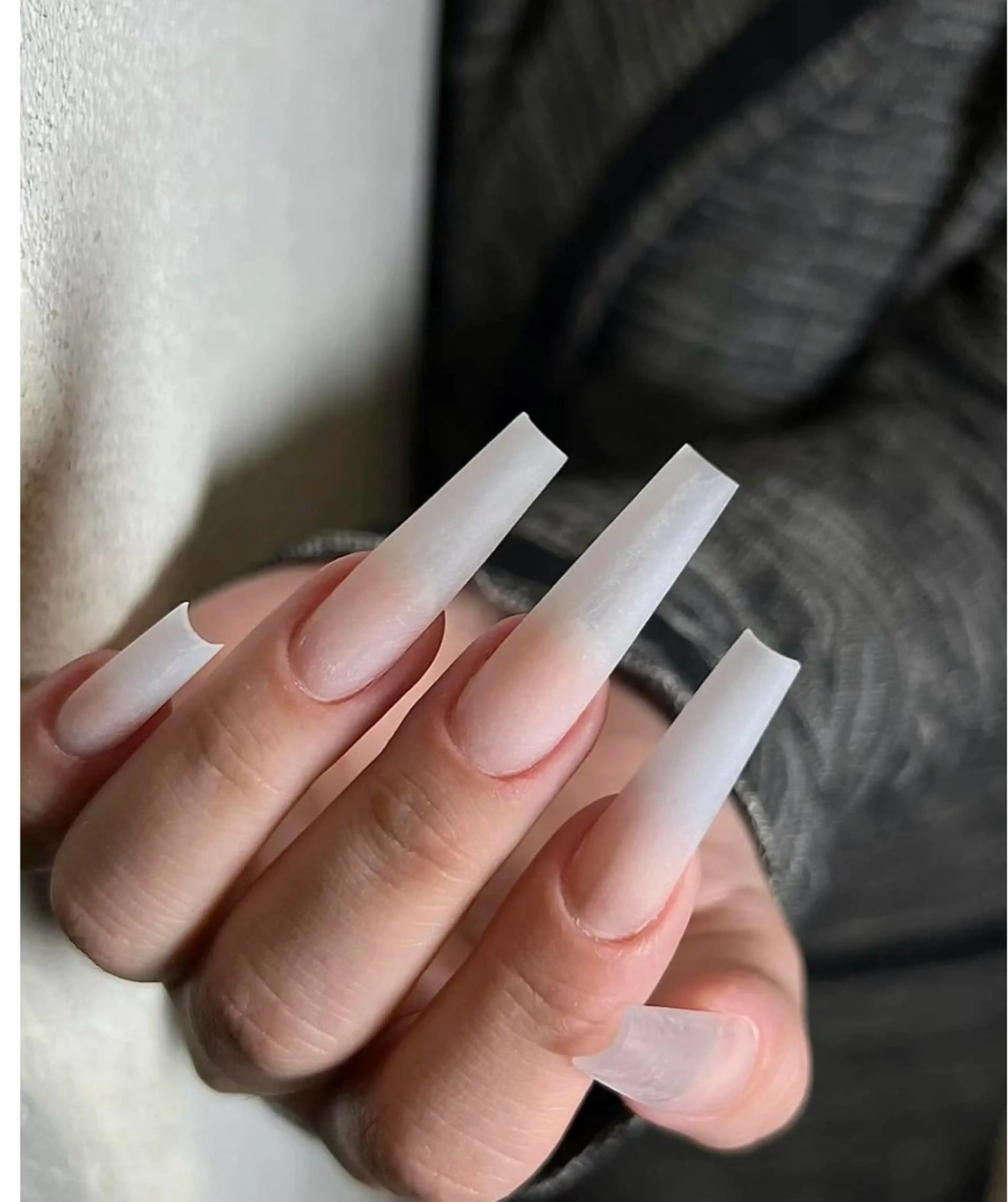 リピーター様【チップの長さだし+ワンカラー¥15000→¥10000】の写真