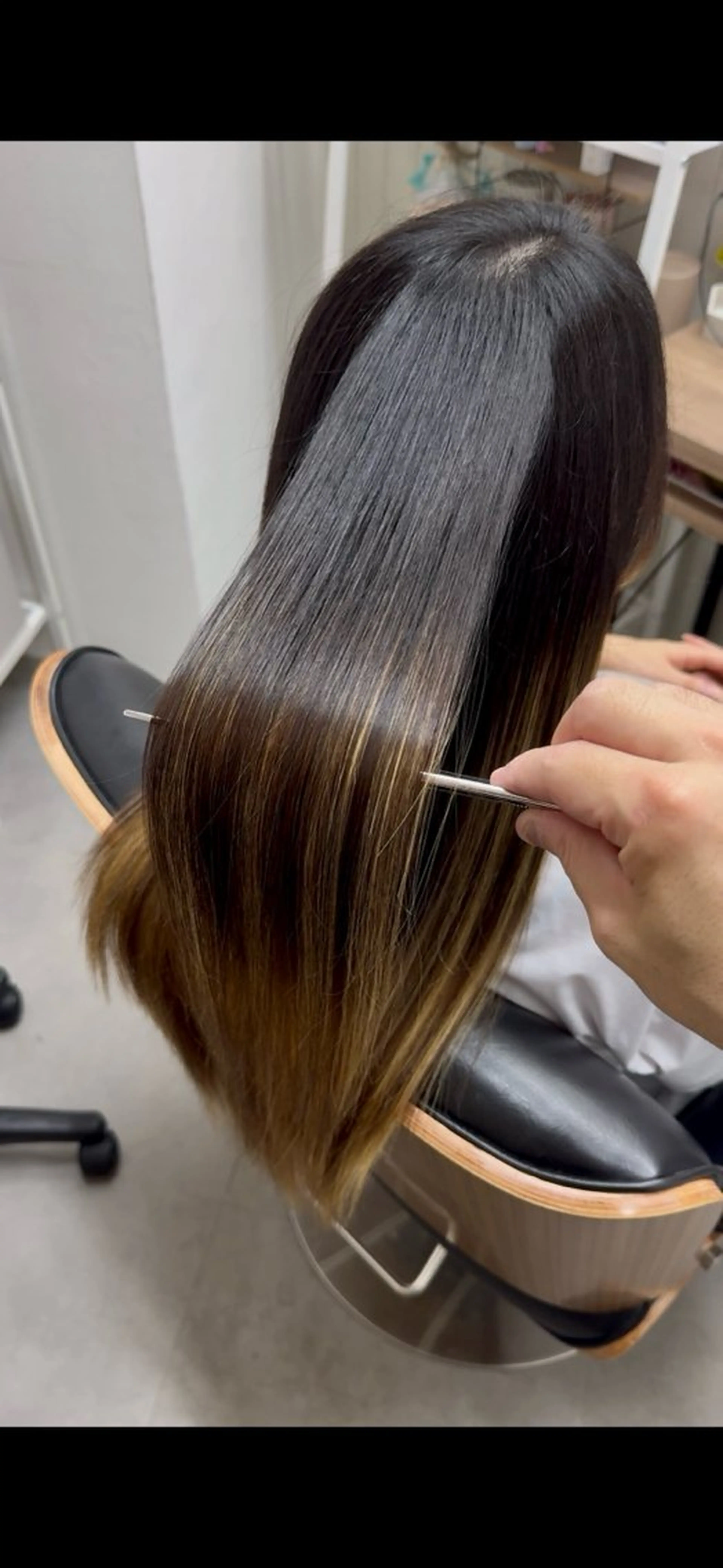 ロング 髪質改善 韓国風ヘア レイヤーカット 縮毛矯正 トリートメント The Apartment of Solon 船橋 2nd所属・艶髪改善師/高橋潤 /NEO髪質改善のヘアスタイル