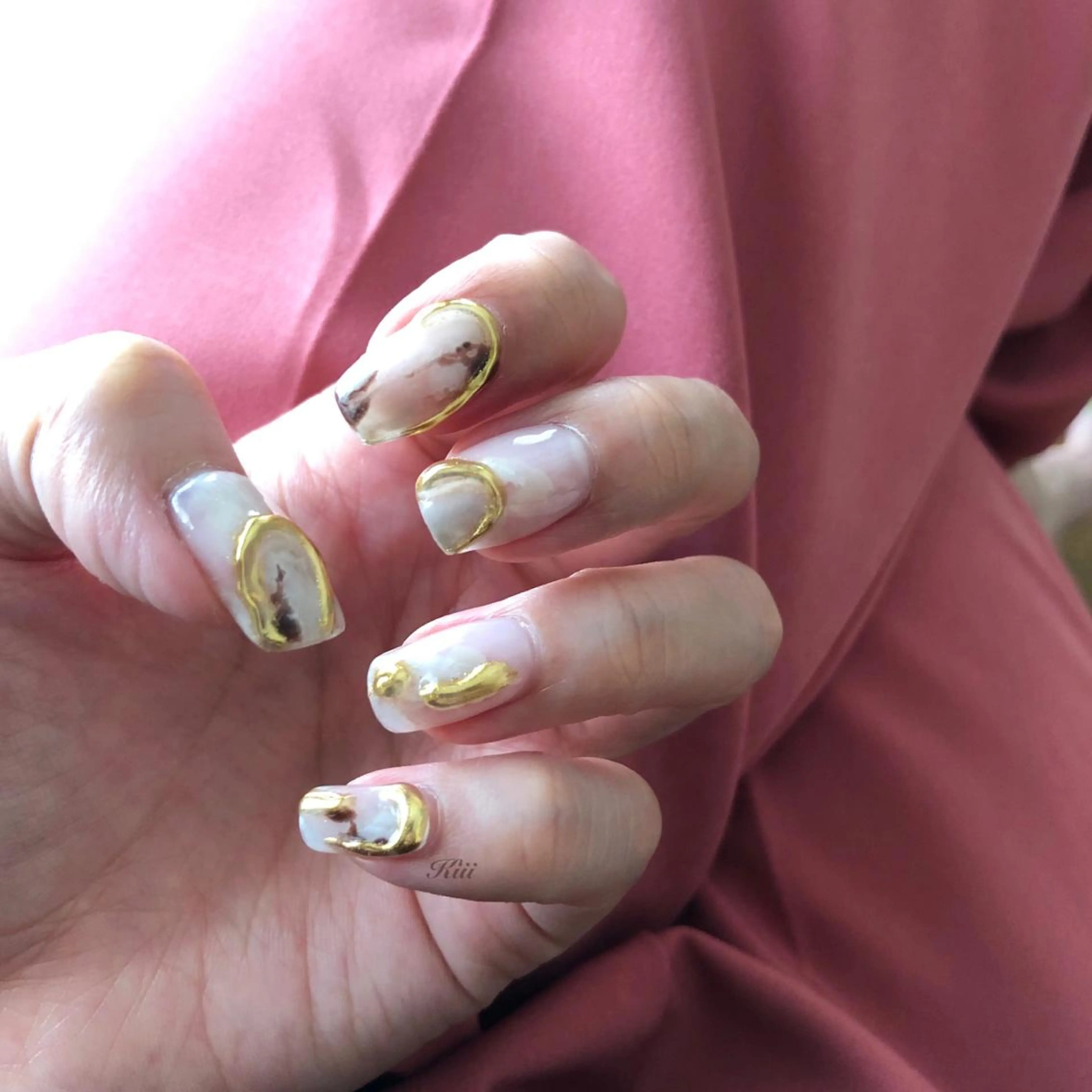 ネイル フレンチネイル ミラーネイル ワンカラーネイル シンプルネイル ハンドネイル フットネイル kiii.__ ✴︎*のネイルデザイン